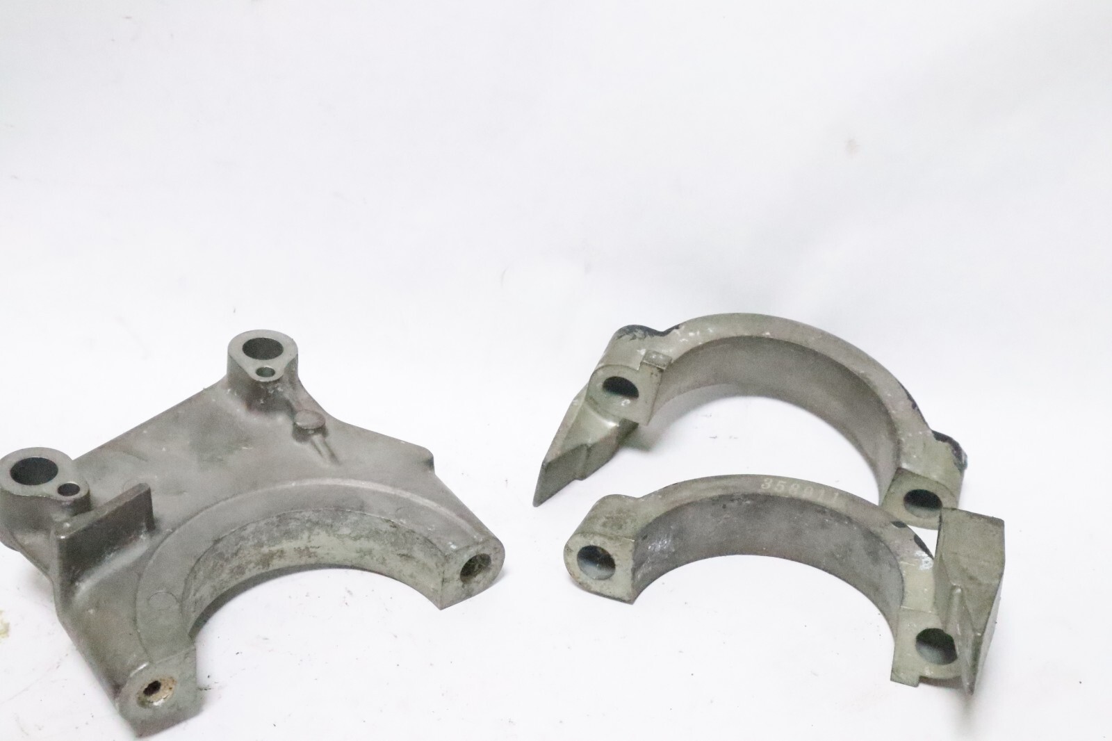 Evinrude Outboard Etec 150 hp 150hp 175 200 300 hp G2 Starter bracket 0358911 - Image 10
