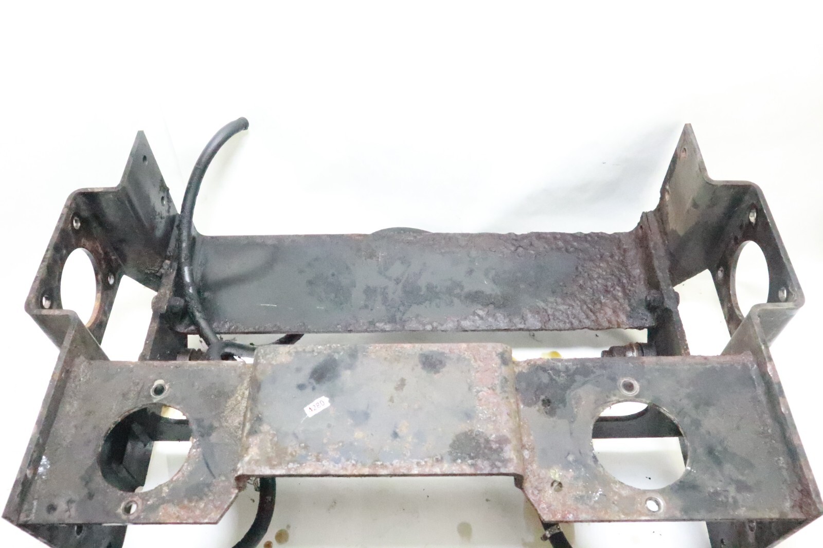 John Deere 727 ZTRAK HYDROSTATIC MOTOR PUMP PUMPS MOUNT BRACKET FRAME - Image 12