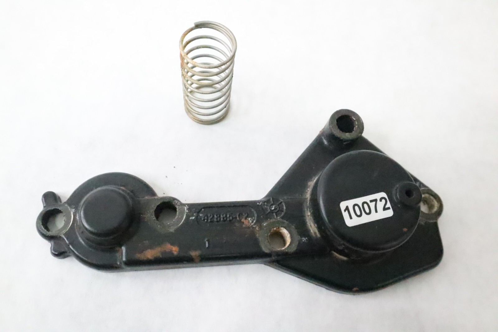 COVER 428853 mariner 3cyl mercury 90 hp 75hp - Image 3