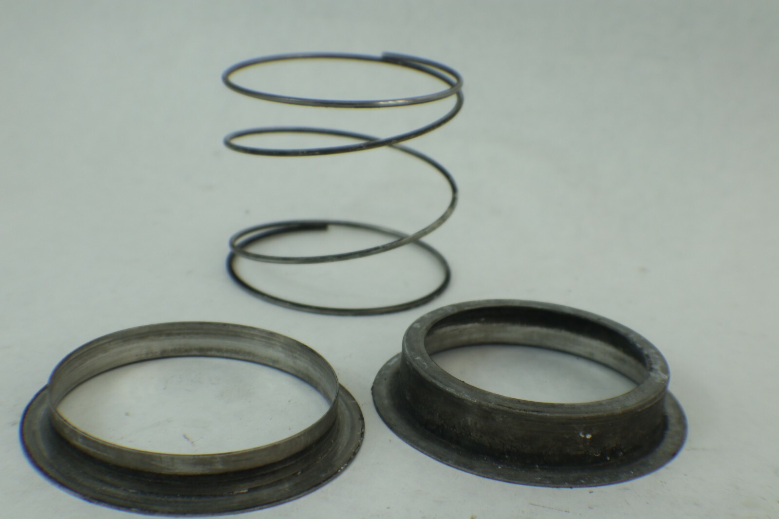 1996-1998 KAWASAKI STX 750 EXHAUST SPRING WITH RING - Image 9