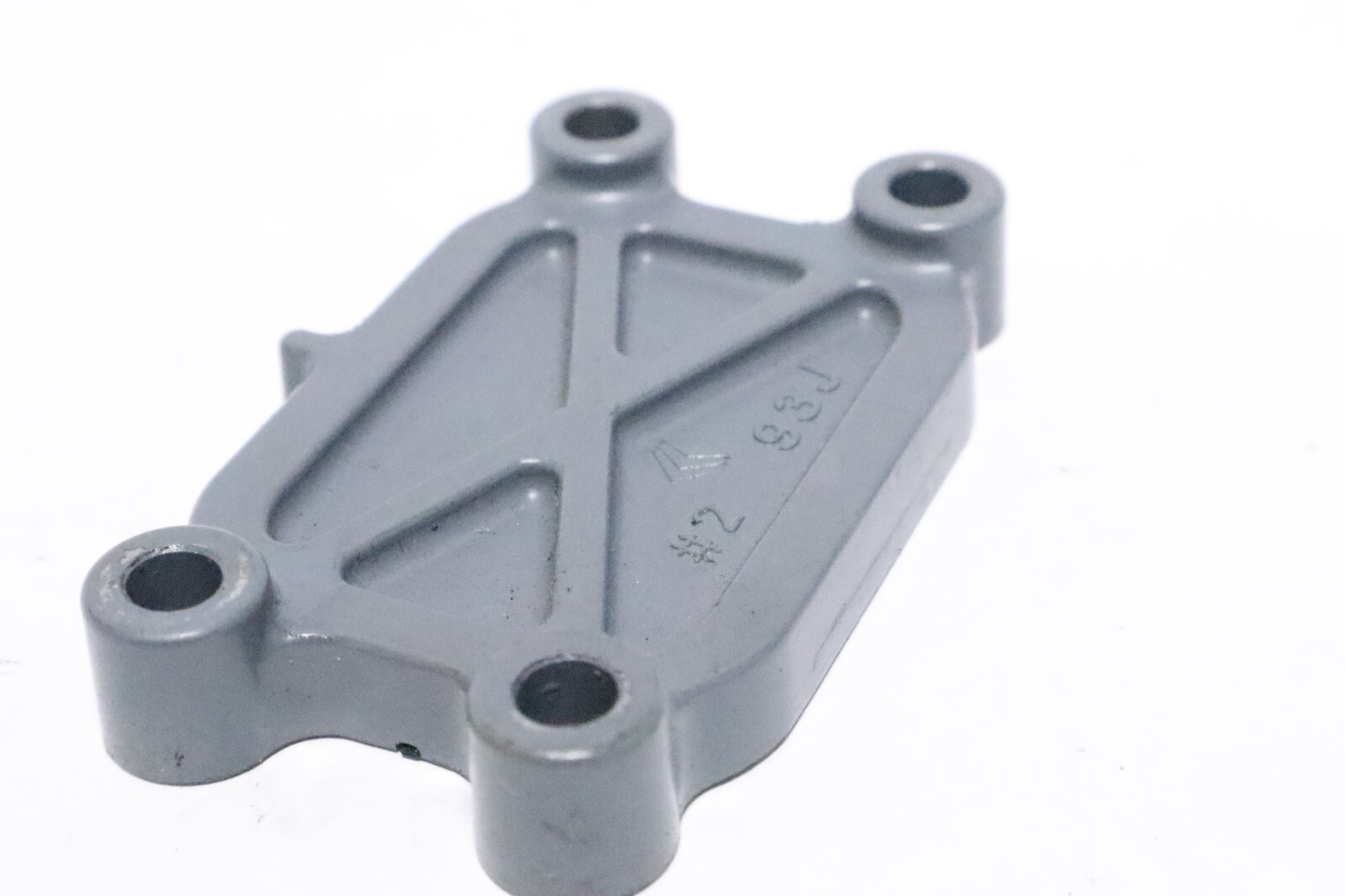 GENUINE OEM SUZUKI DF 150 200 HP OIL CONTROL VALVE COVER PLATE 16551-93J00 - Image 5