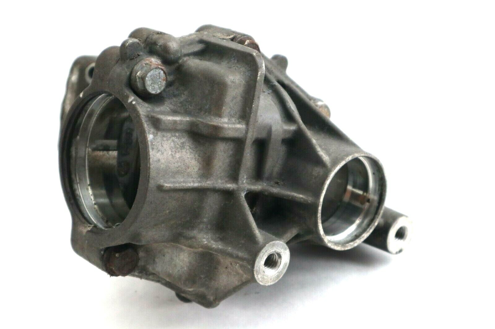 John Deere Gator Xuv 825I Gas transfer case housing