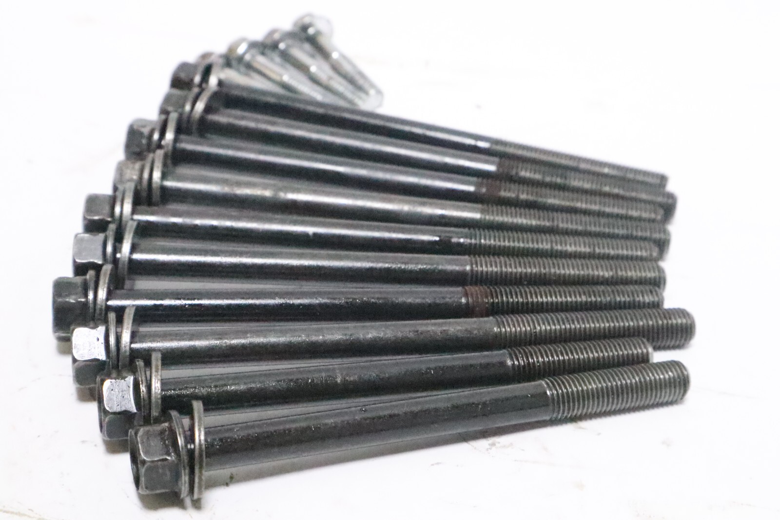 Honda BF 75 90HP 4 Stroke Outboard Engine Cylinder Head BOLTS - Image 5