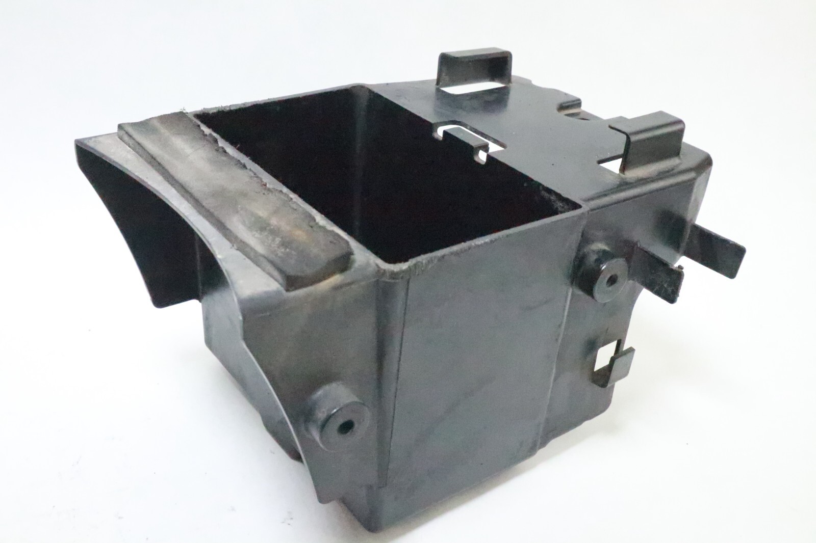 96-08 kawasaki vulcan 1500 BATTERY TRAY BOX HOLDER 32097-1161 1997