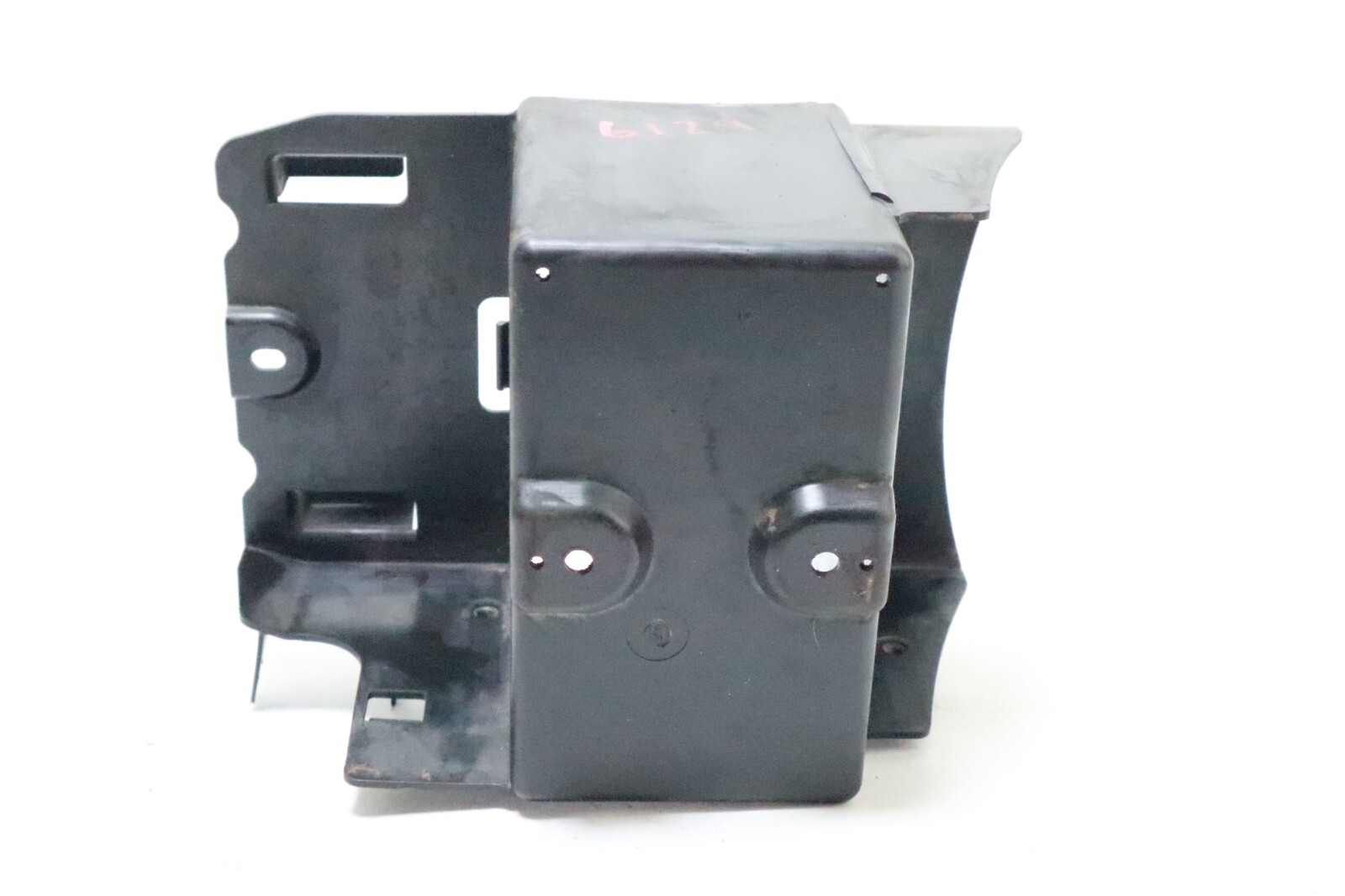 96-08 kawasaki vulcan 1500 BATTERY TRAY BOX HOLDER 32097-1161 1997 - Image 12