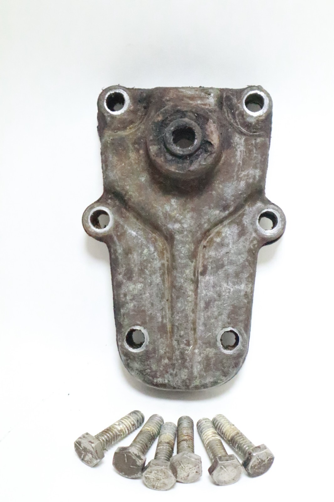 Johnson Evinrude 85~300 HP Shift Rod Cover 0388618 Gearcase Seal 322873