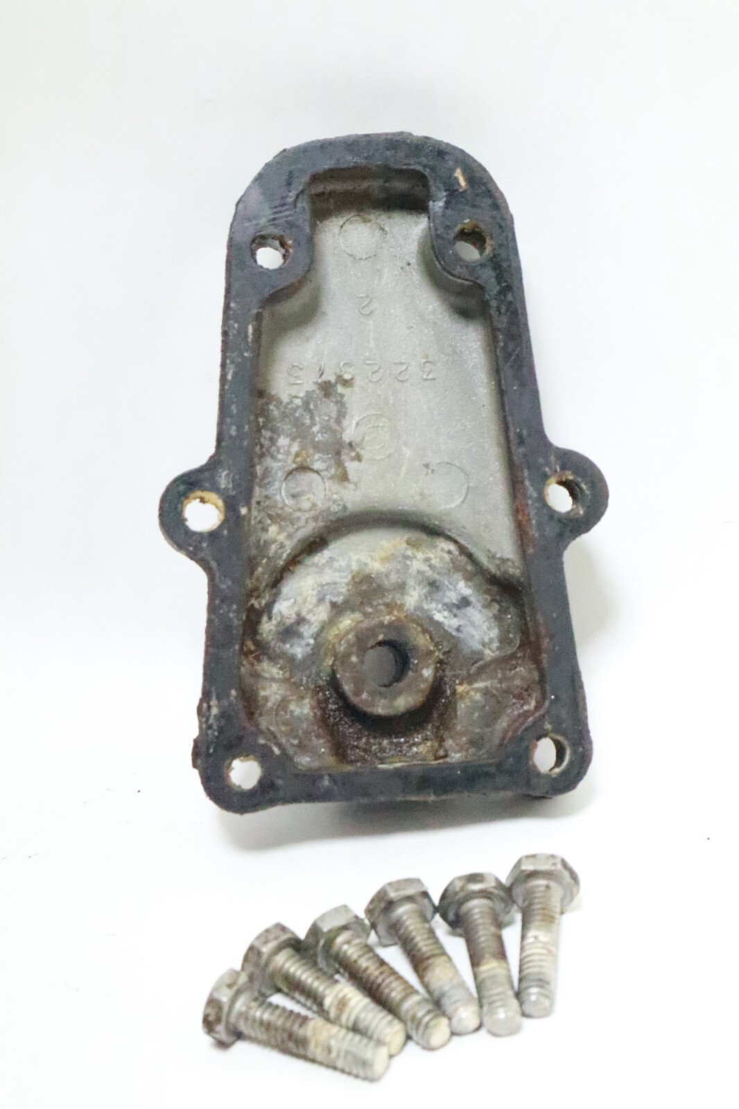 Johnson Evinrude 85~300 HP Shift Rod Cover 0388618 Gearcase Seal 322873 - Image 9