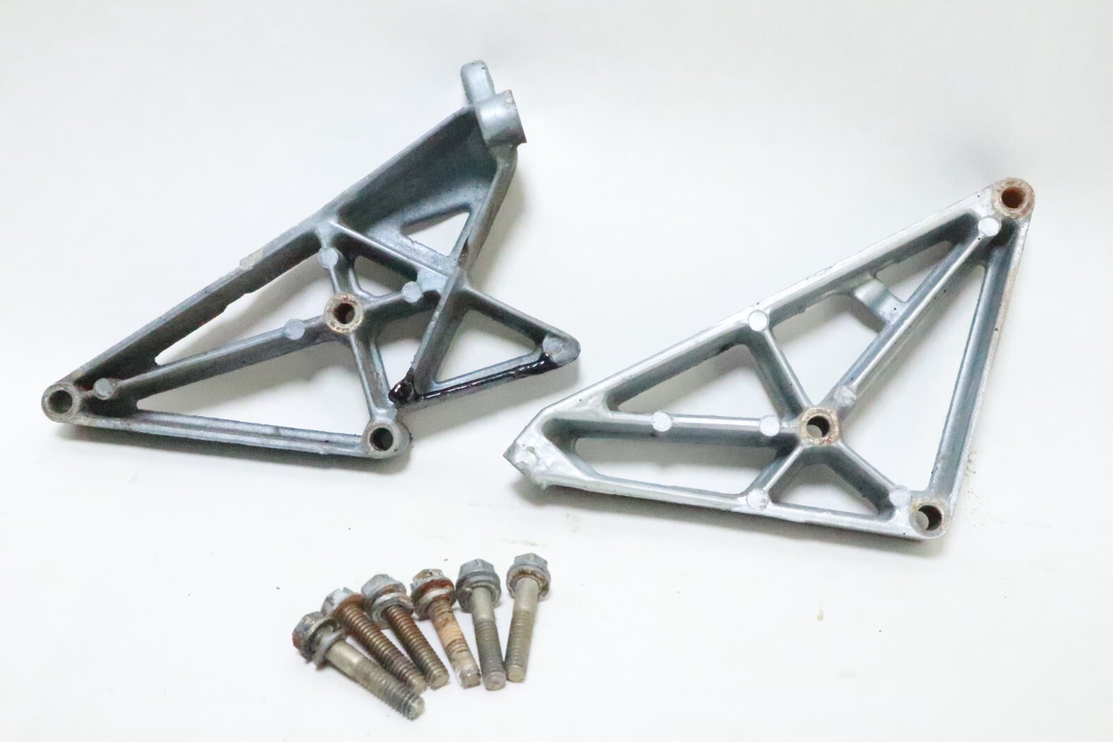 1968-1985 Johnson Evinrude 40hp Outboard Port STERN Bracket 0305077 - Image 6