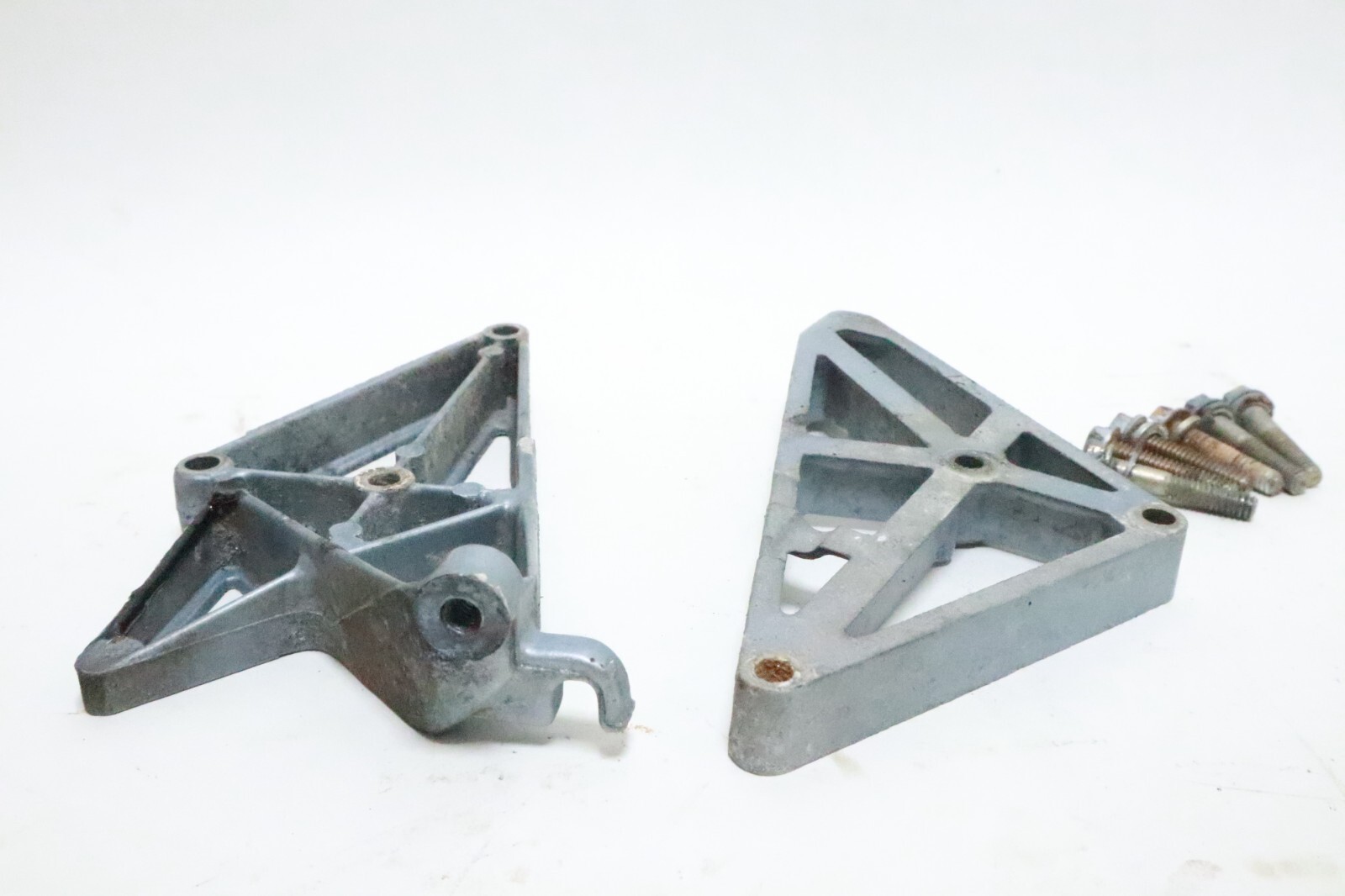 1968-1985 Johnson Evinrude 40hp Outboard Port STERN Bracket 0305077 - Image 11