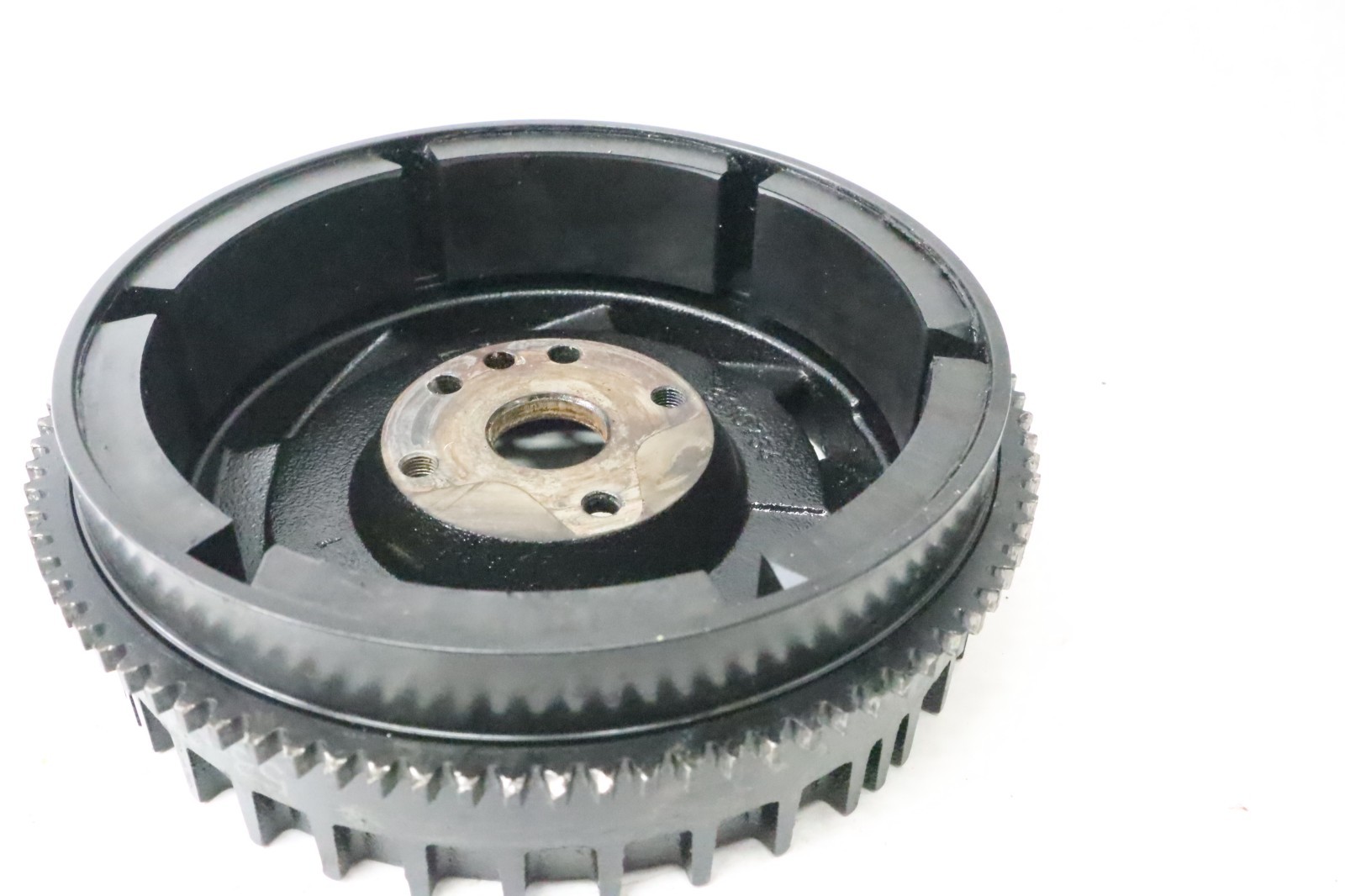 EVINRUDE Johnson OMC 115 135 150 175 HP Flywheel Rotor Assembly 0586526 - Image 7