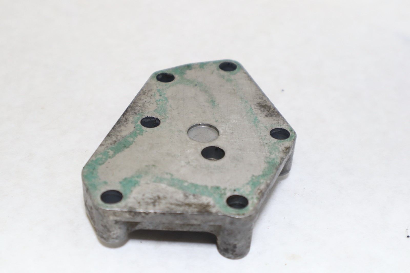 2001 Bombardier Traxter Oem Oil Duct Cover 711211935 - Image 7