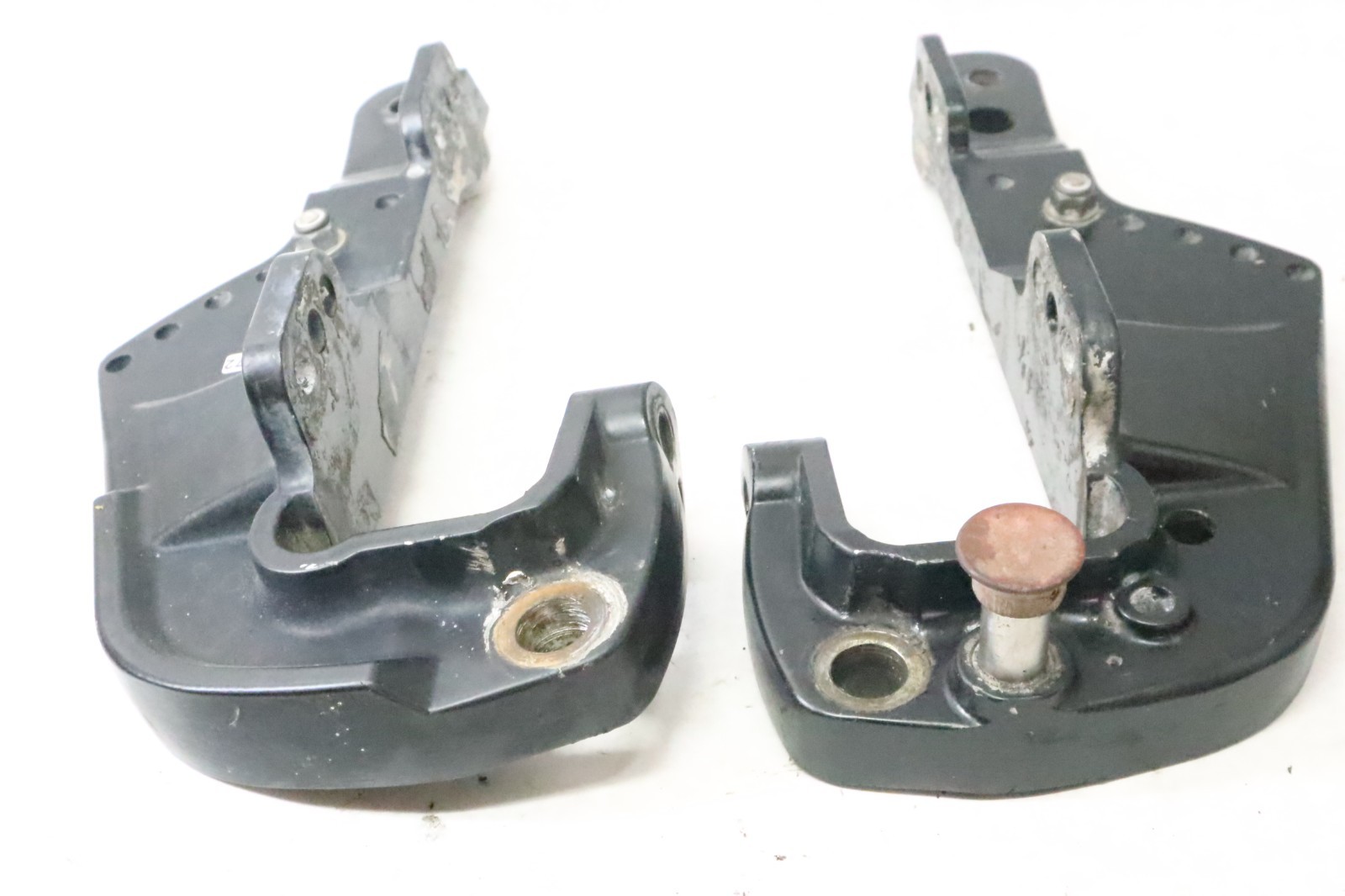50 hp Mercury Outboard Clamp Bracket Port STBD 821774T8 821773T1 30hp 40hp 25hp - Image 8