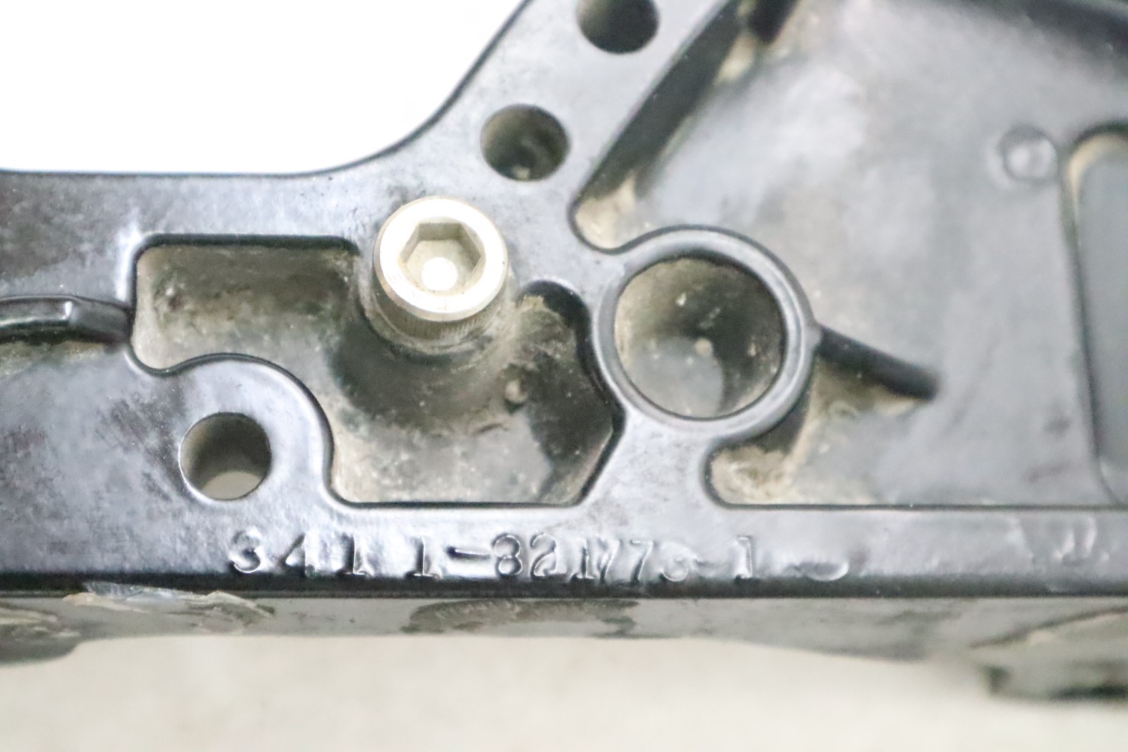 50 hp Mercury Outboard Clamp Bracket Port STBD 821774T8 821773T1 30hp 40hp 25hp - Image 11