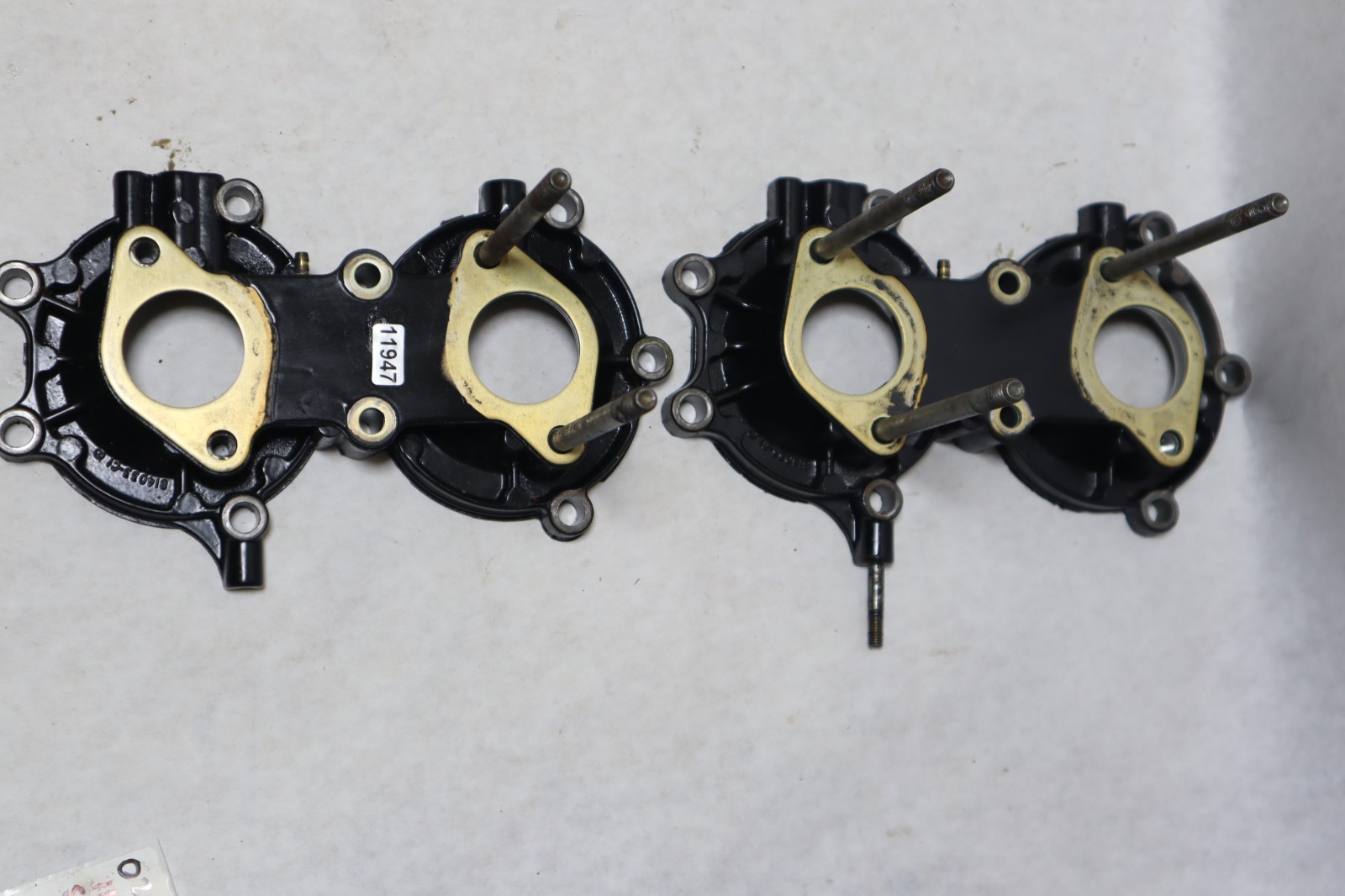 Mercury Outboard 115 HP Intake Manifold Assembly OEM (set of 2) - Image 3