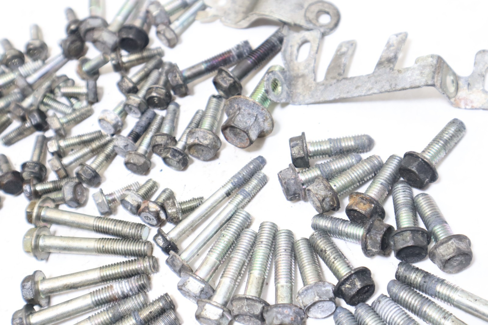 2011-17 Subaru Forester FB25 2.5 DOHC Non-Turbo mixed bolts hardware - Image 4
