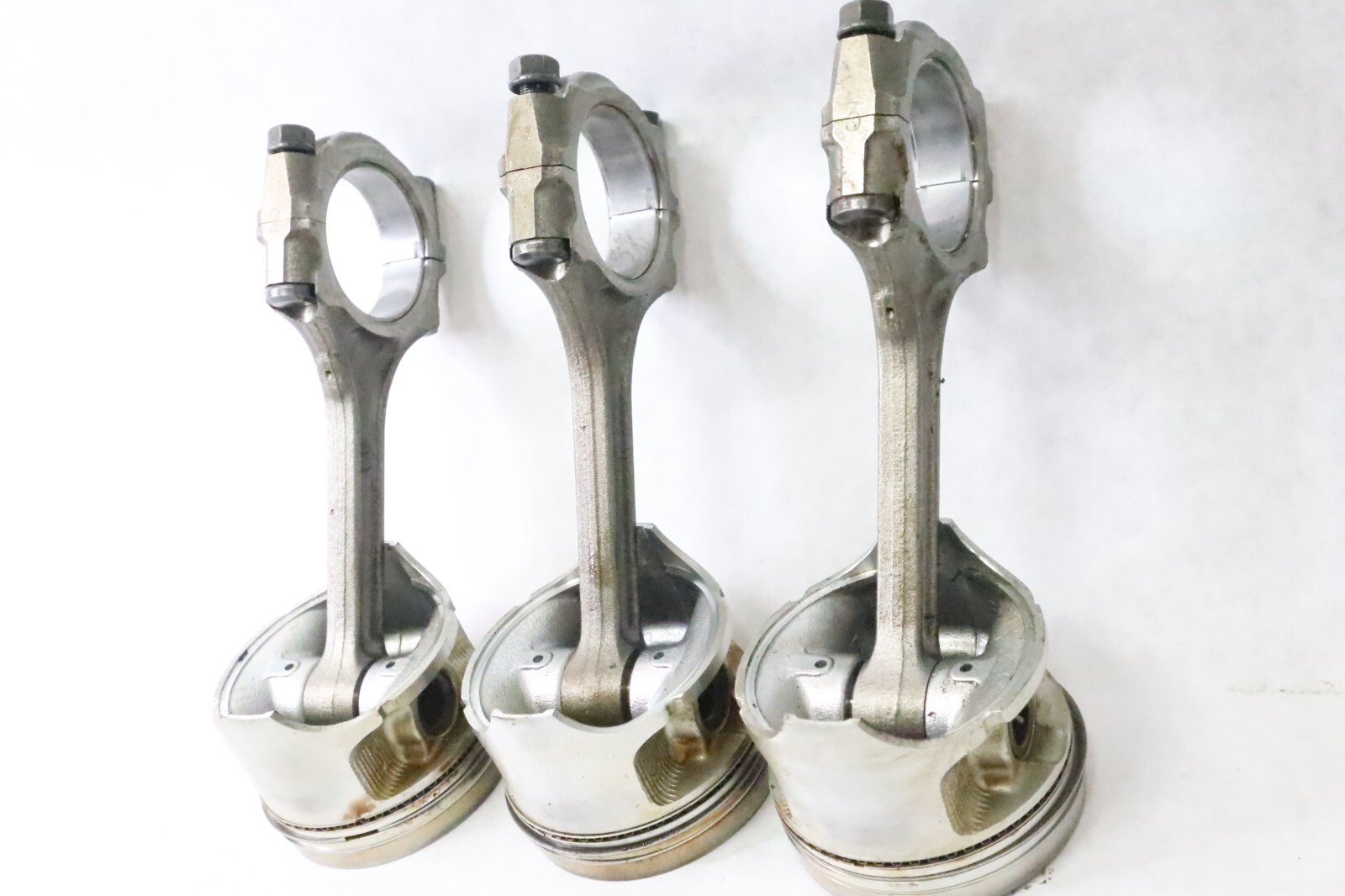 Honda BF 90A 90hp 4 stroke outboard piston and rod (13101-ZW1-000) qty 3 - Image 7