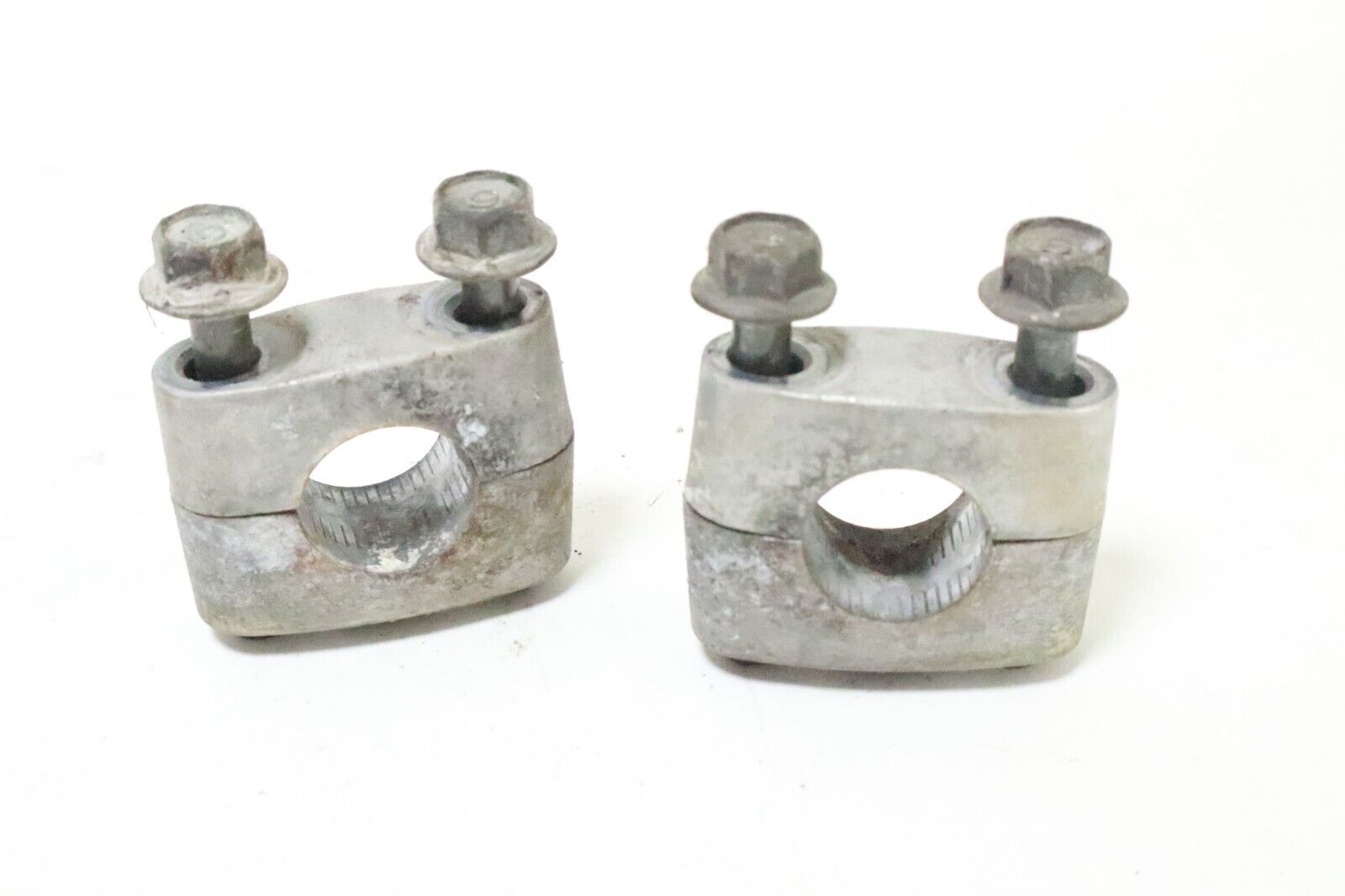 YAMAHA Wolverine Big Bear Grizzly Handlebar Block Lower/Upper P/N: 2HR-23442-00-98 USED