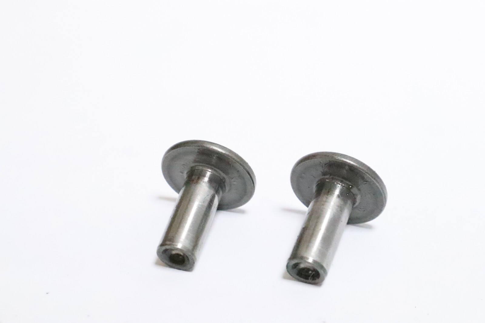 Mercury 3.5hp 4-Stroke lifter qty 2 898101301 - Image 5