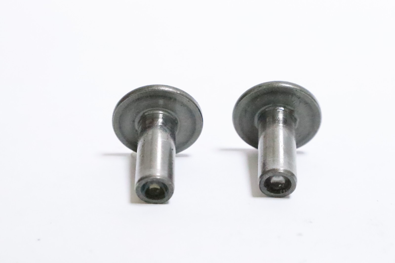 Mercury 3.5hp 4-Stroke lifter qty 2 898101301 - Image 6