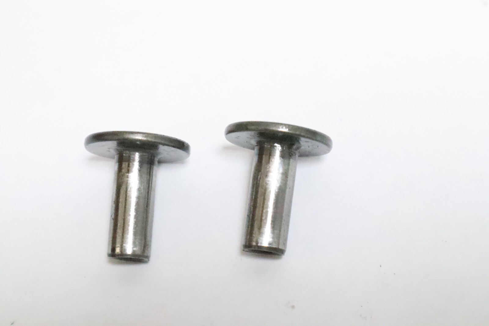 Mercury 3.5hp 4-Stroke lifter qty 2 898101301 - Image 7