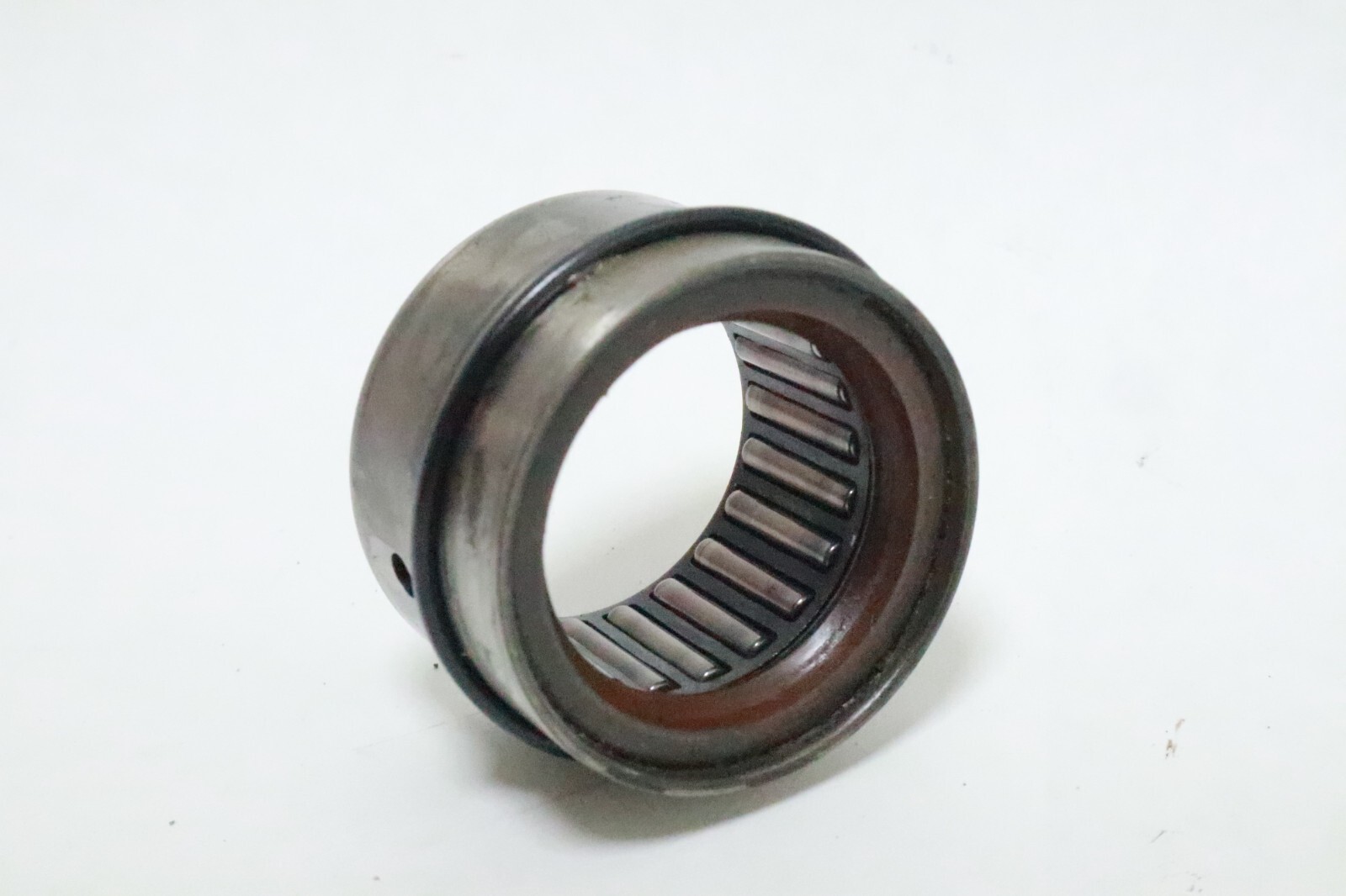 OMC Johnson Evinrude 0390900 390900 bearing for crankshaft OMC 40hp-75HP - Image 7