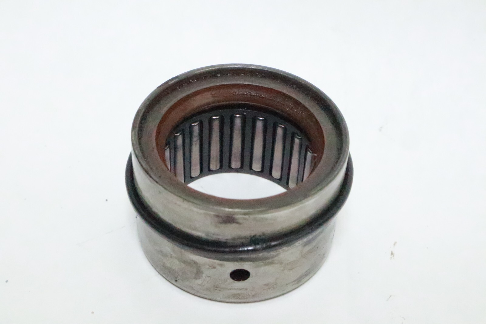 OMC Johnson Evinrude 0390900 390900 bearing for crankshaft OMC 40hp-75HP - Image 12