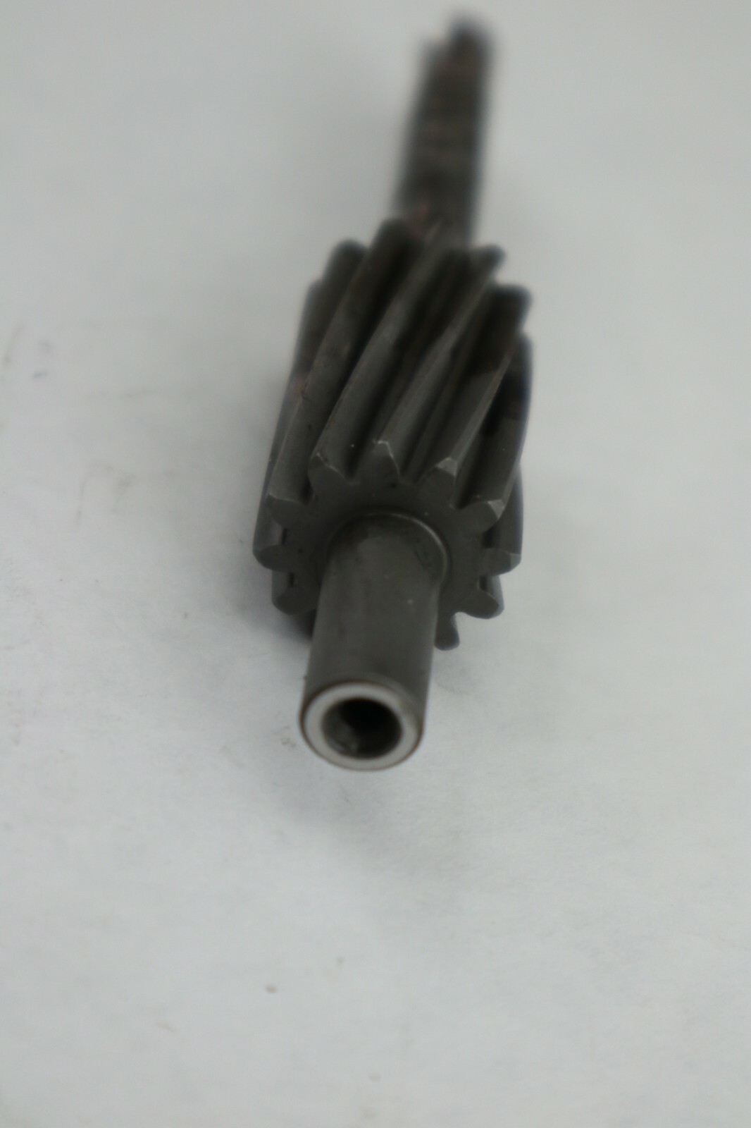 16331-87D01 Oil Pump Gear Suzuki DT 100 150 200 2 STROKE - Image 2