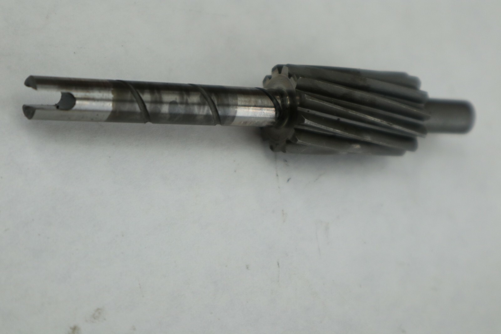 16331-87D01 Oil Pump Gear Suzuki DT 100 150 200 2 STROKE - Image 4