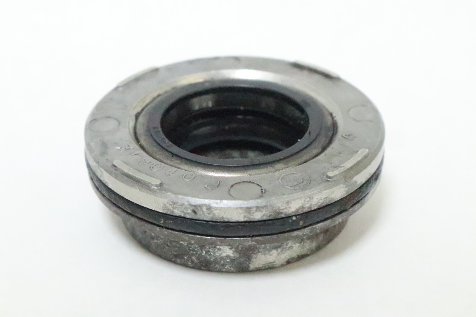 OEM 0730P24 OMC 1974 - 1985 Johnson Evinrude Housing & Seal 386162 0386162 - Image 4