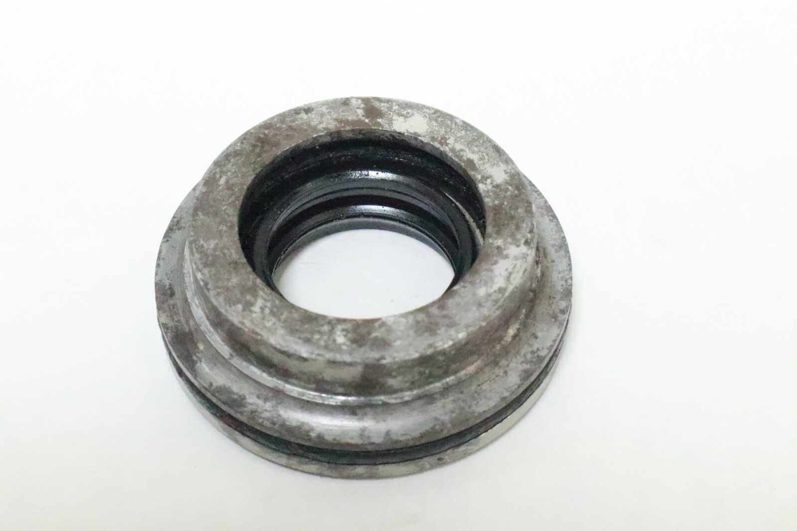OEM 0730P24 OMC 1974 - 1985 Johnson Evinrude Housing & Seal 386162 0386162 - Image 6