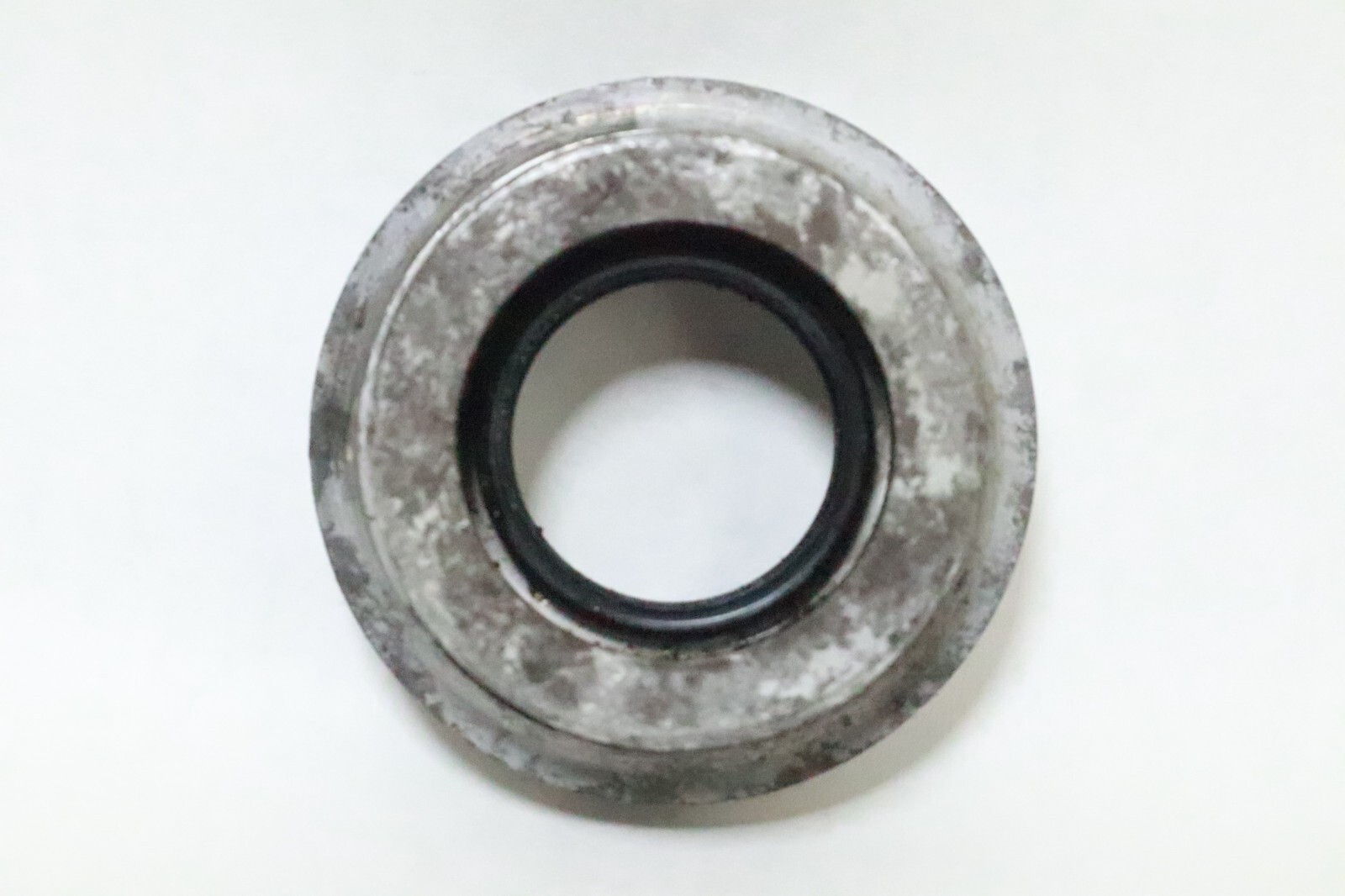 OEM 0730P24 OMC 1974 - 1985 Johnson Evinrude Housing & Seal 386162 0386162 - Image 7