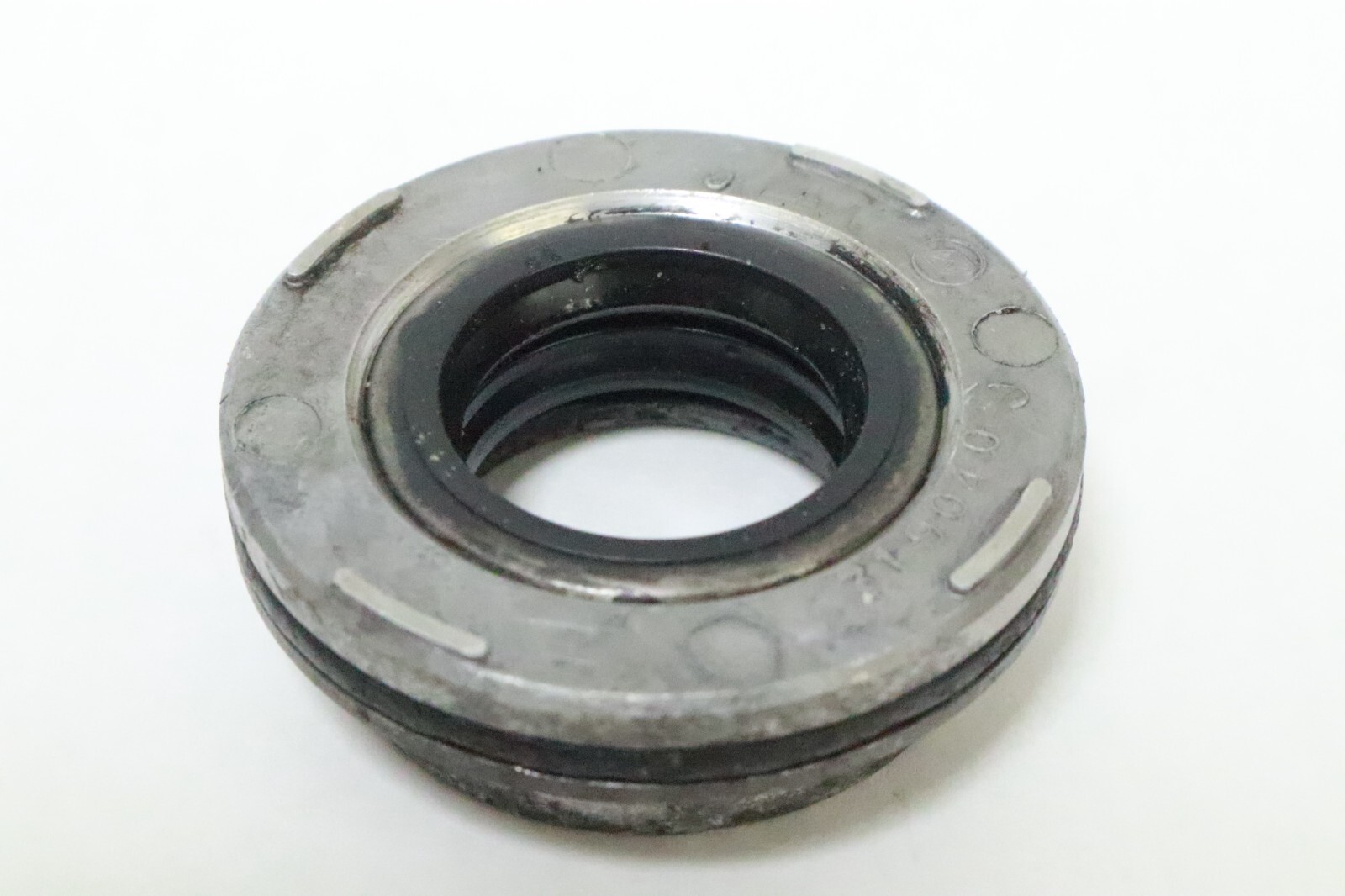 OEM 0730P24 OMC 1974 - 1985 Johnson Evinrude Housing & Seal 386162 0386162 - Image 9