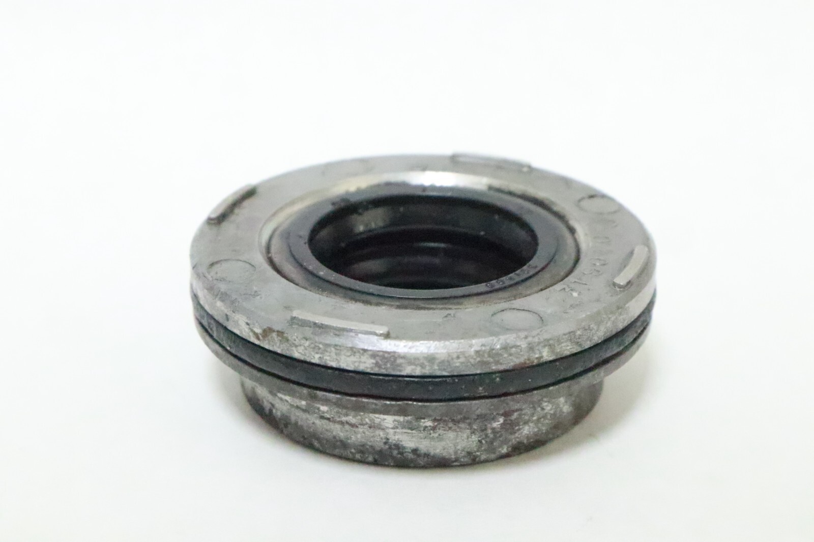 OEM 0730P24 OMC 1974 - 1985 Johnson Evinrude Housing & Seal 386162 0386162 - Image 10