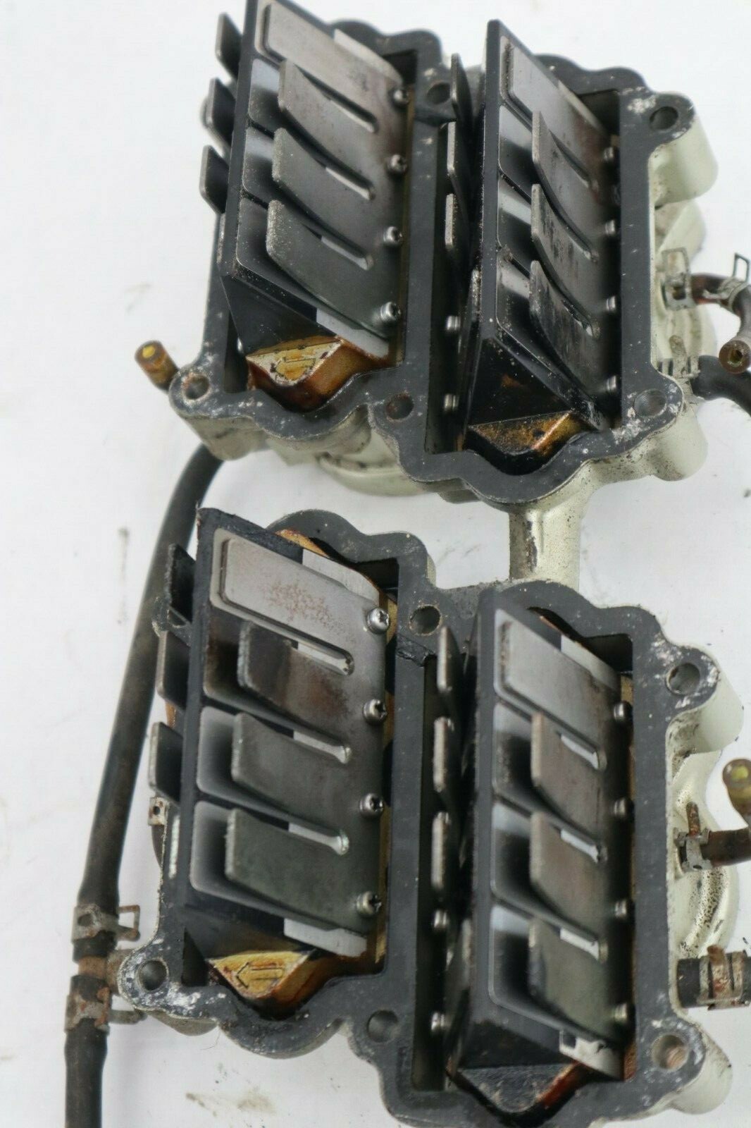 Suzuki DT200 DT 200 HP Inlet INTAKE Manifold Assembly REED VALVES REEDS CAGE - Image 10
