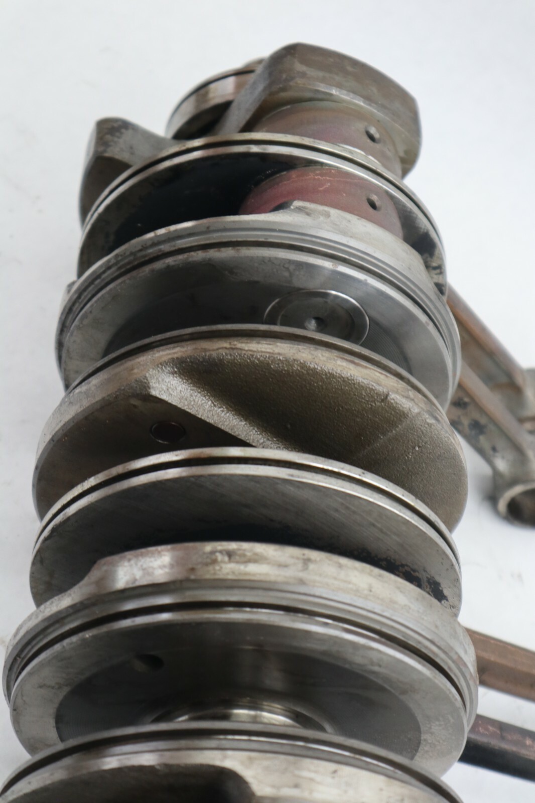 Suzuki DT200 150 200 hp outboard crankshaft - Image 5