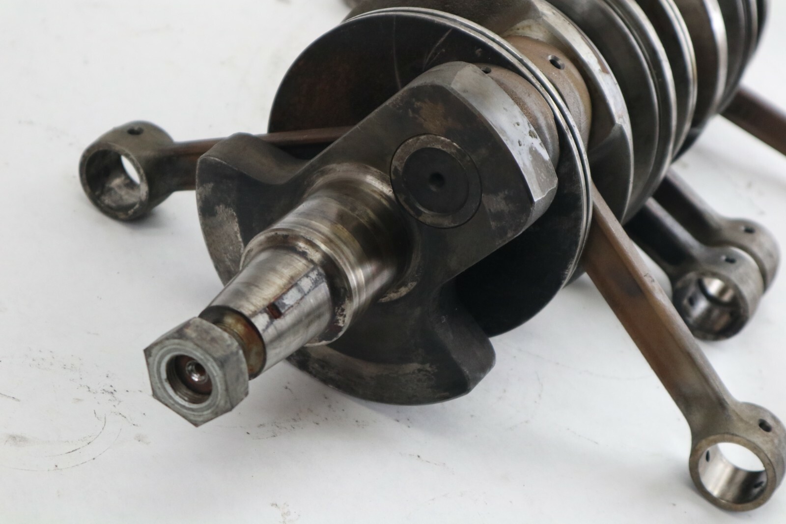 Suzuki DT200 150 200 hp outboard crankshaft - Image 12