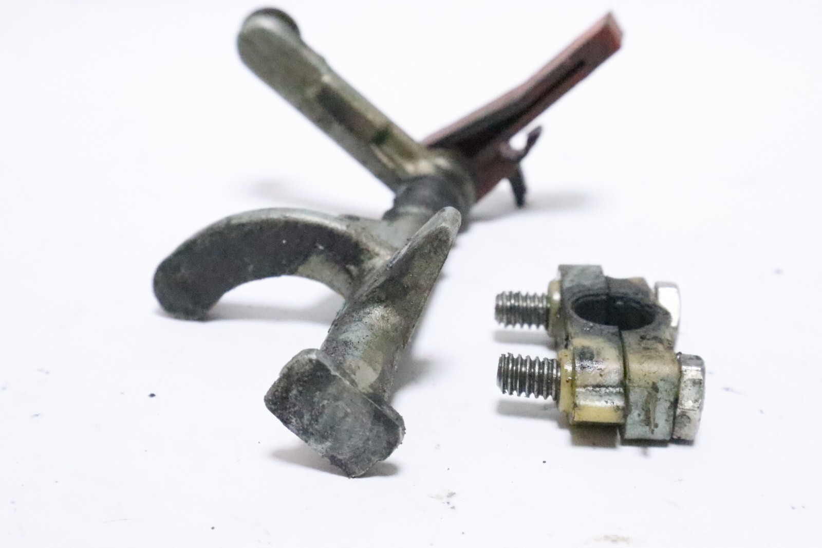 Johnson Evinrude Outboard 9.9 hp or 15 hp Vertical control SHAFT 0325002 - Image 8