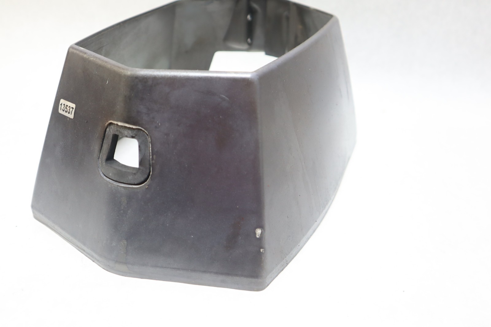 96-09 TOHATSU MD90B M140A2 NISSAN NS140b APRON SPLASH PAN PART # 3C7S612101 - Image 9
