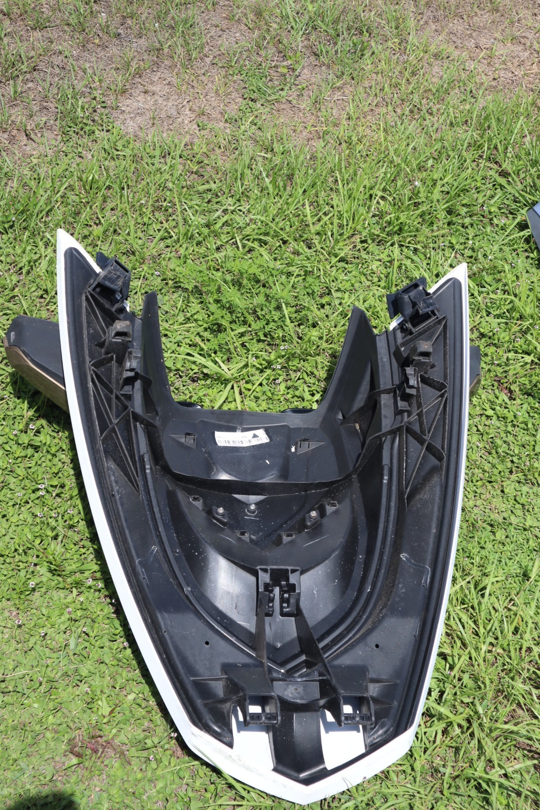 10-17 Sea Doo GTX S 155 Front Hood Assembly 269501968 - Image 9