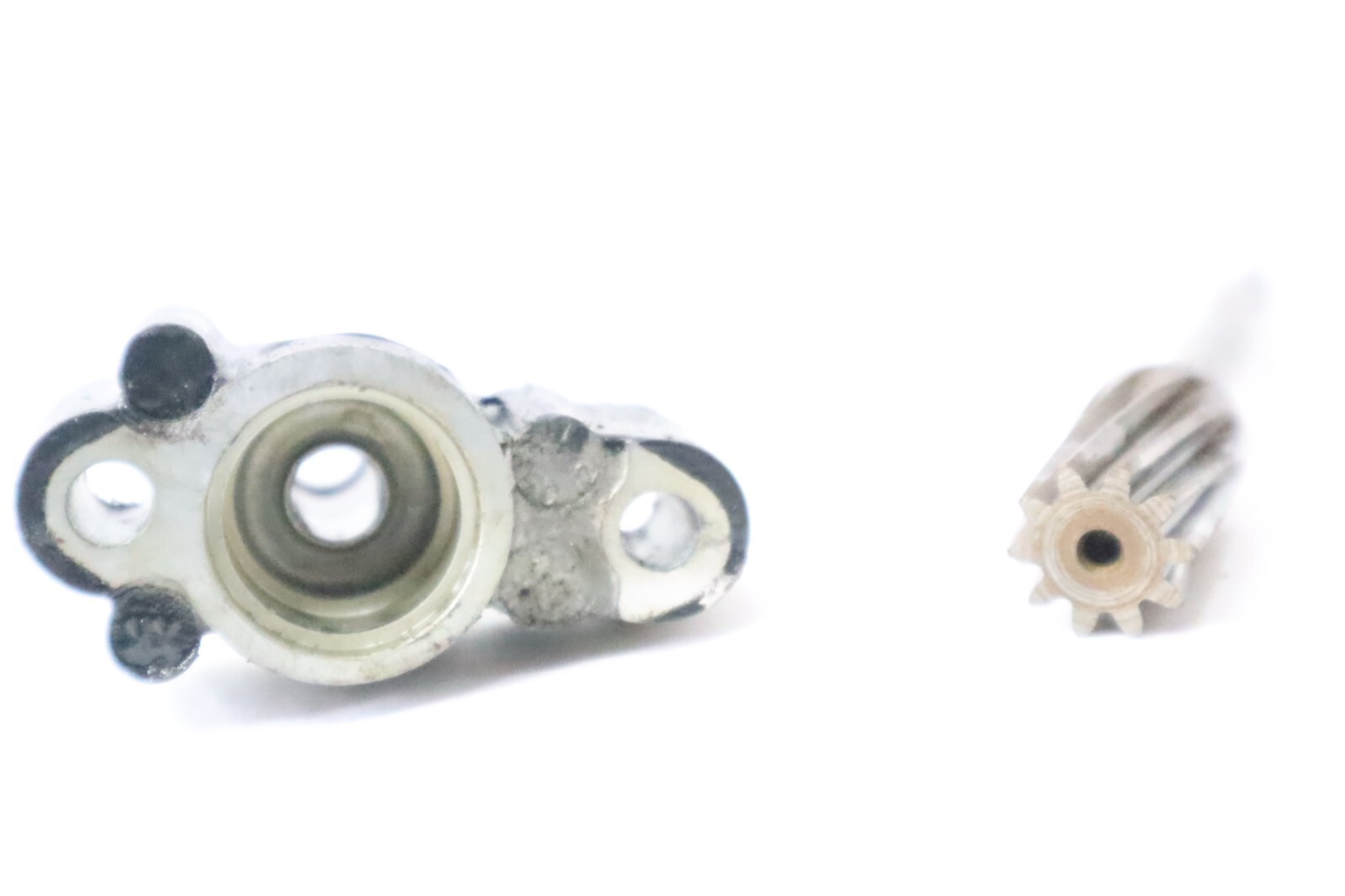 43-43020 4 17335A3 Mercury Mariner Outboard 75-125 Hp Driven Gear & Adapter - Image 10