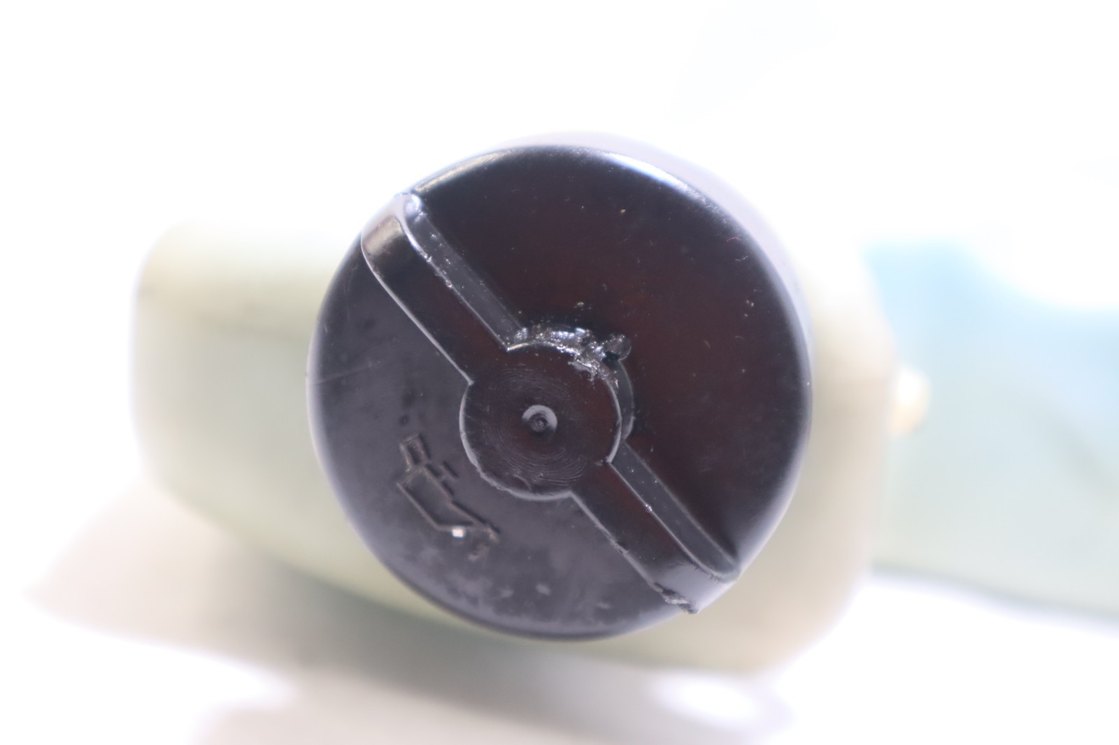 Nissan 140 hp 3C7-71070-2 Tohatsu Oil tank 3C7710702, Genuine OEM Part - Image 7