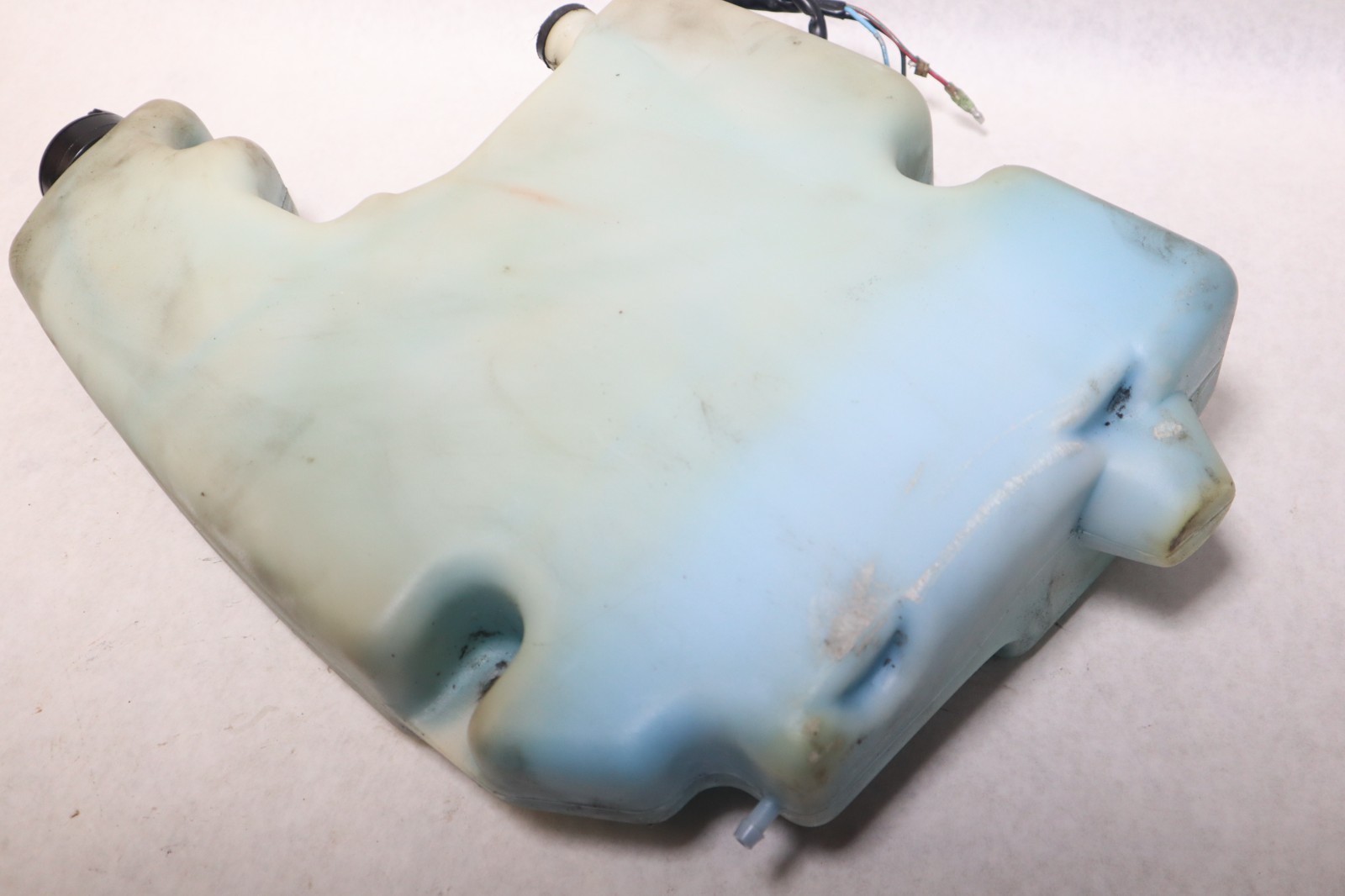Nissan 140 hp 3C7-71070-2 Tohatsu Oil tank 3C7710702, Genuine OEM Part - Image 10