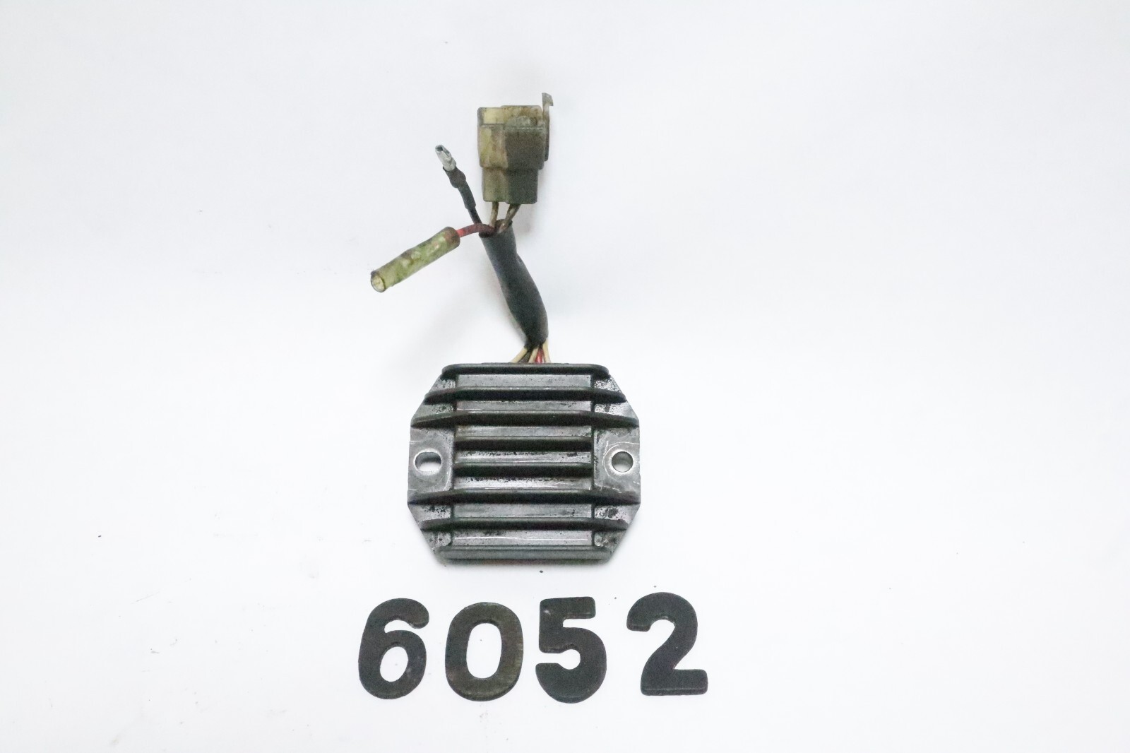 2001 Yamaha Big Bear 400 4x4 Voltage Rectifier Regulator OEM - Image 2
