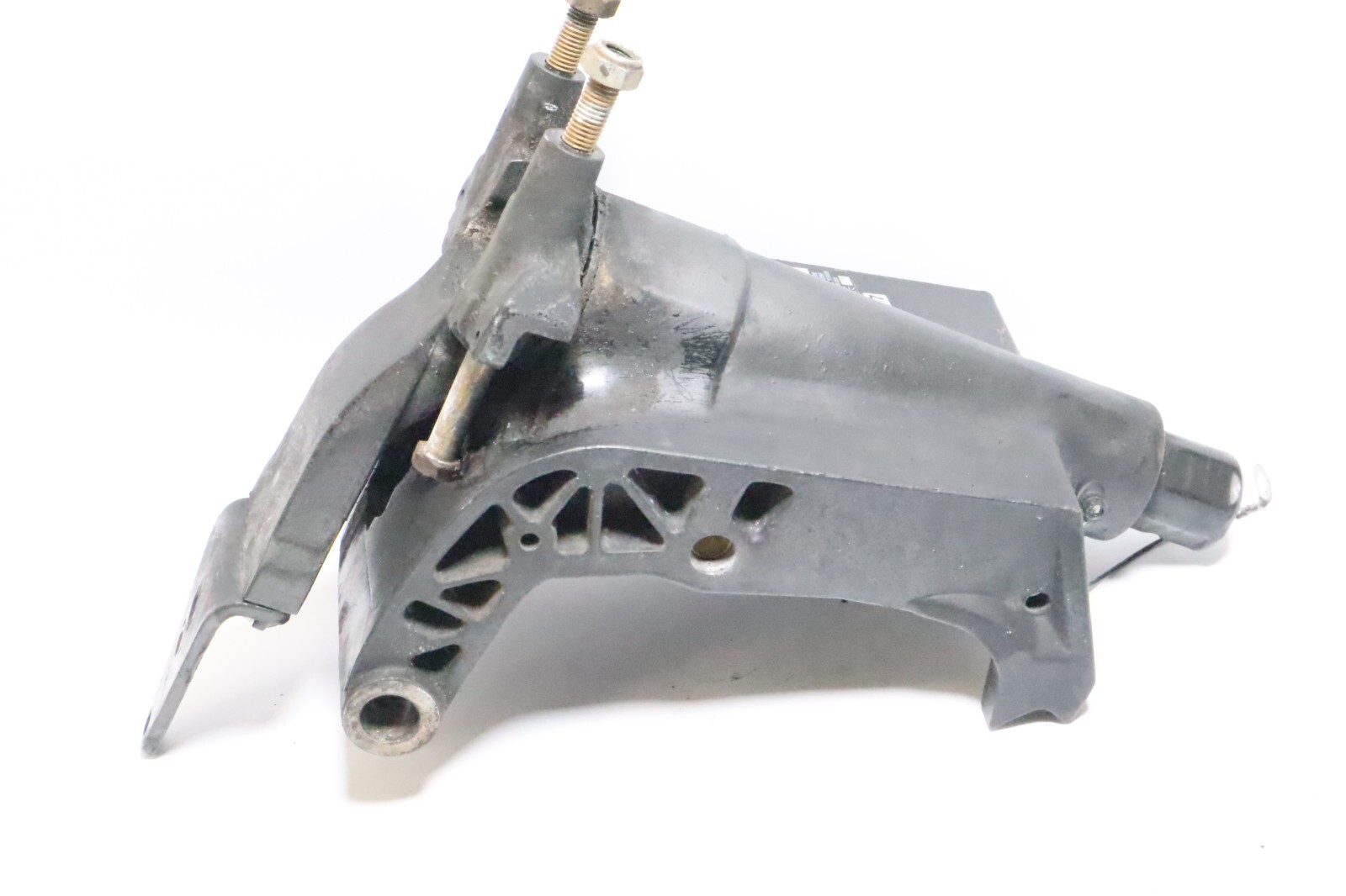 Force 40-50 HP Swivel Bracket 821772A 5 Outboard 821769F-3 1995-1997 - Image 4