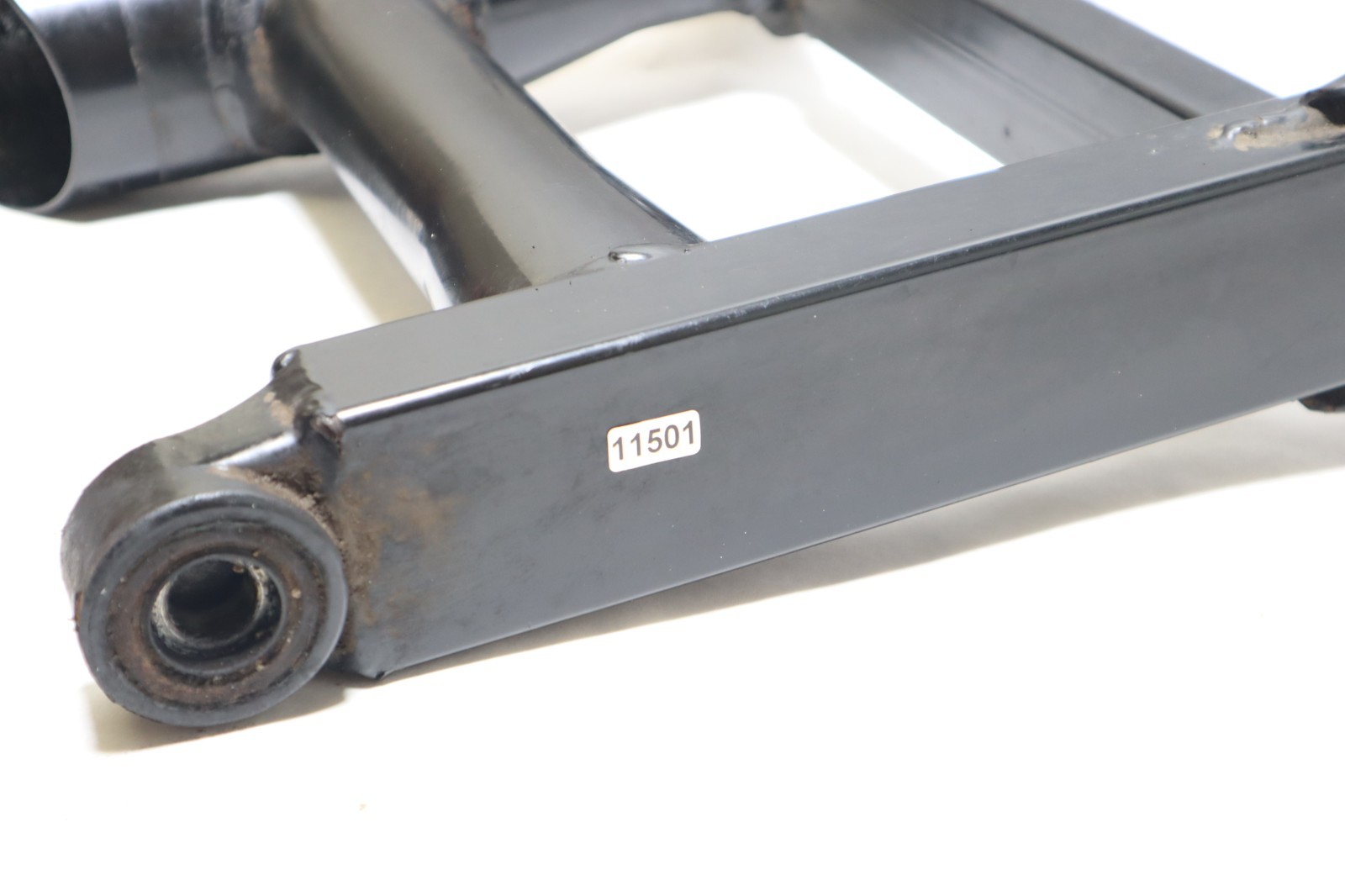 Bombardier Can Am Rear Swing Arm Traxter XT 703500023 99-01 - Image 3