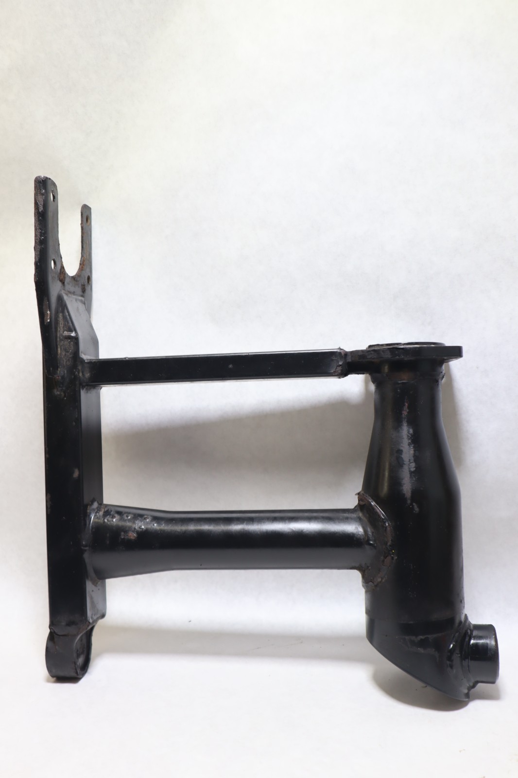 Bombardier Can Am Rear Swing Arm Traxter XT 703500023 99-01 - Image 7