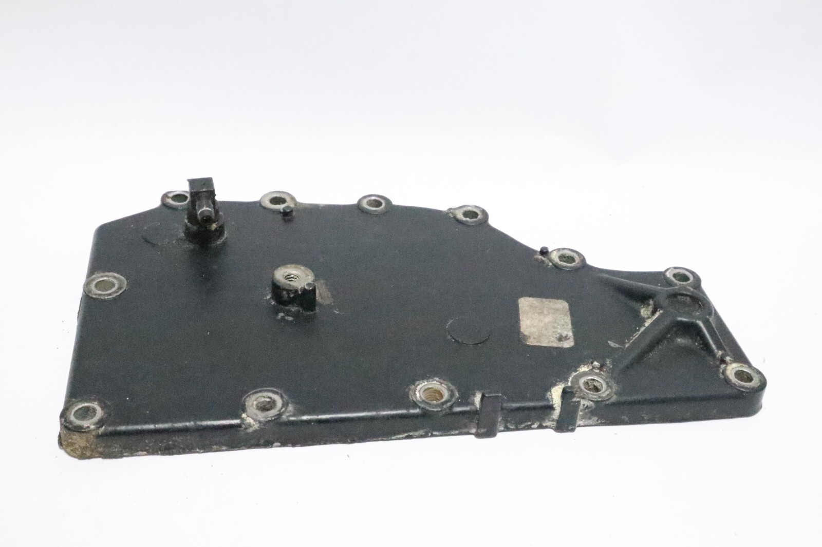 325308 Johnson Evinrude 40 - 60 HP Exhaust Water Passage Cover OMC 1980-1988 - Image 3