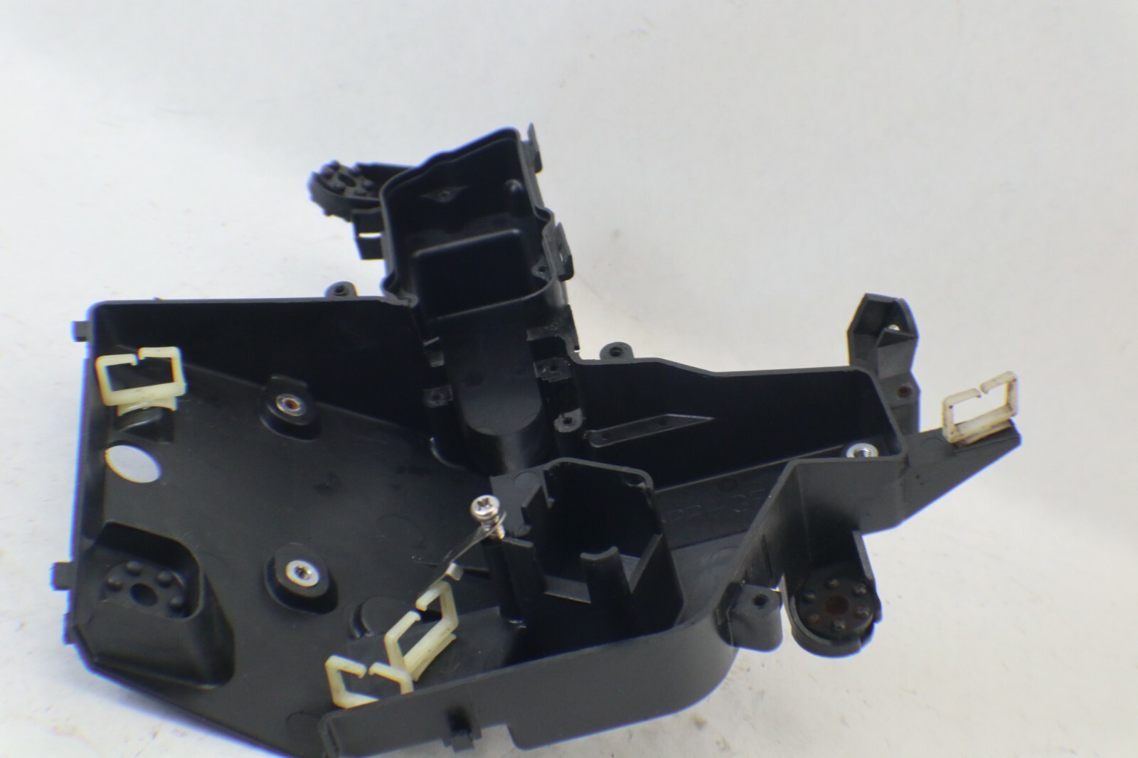 ELECTRICAL BRACKET YAMAHA 225-250-300 HPDI 60V-81948-00-00