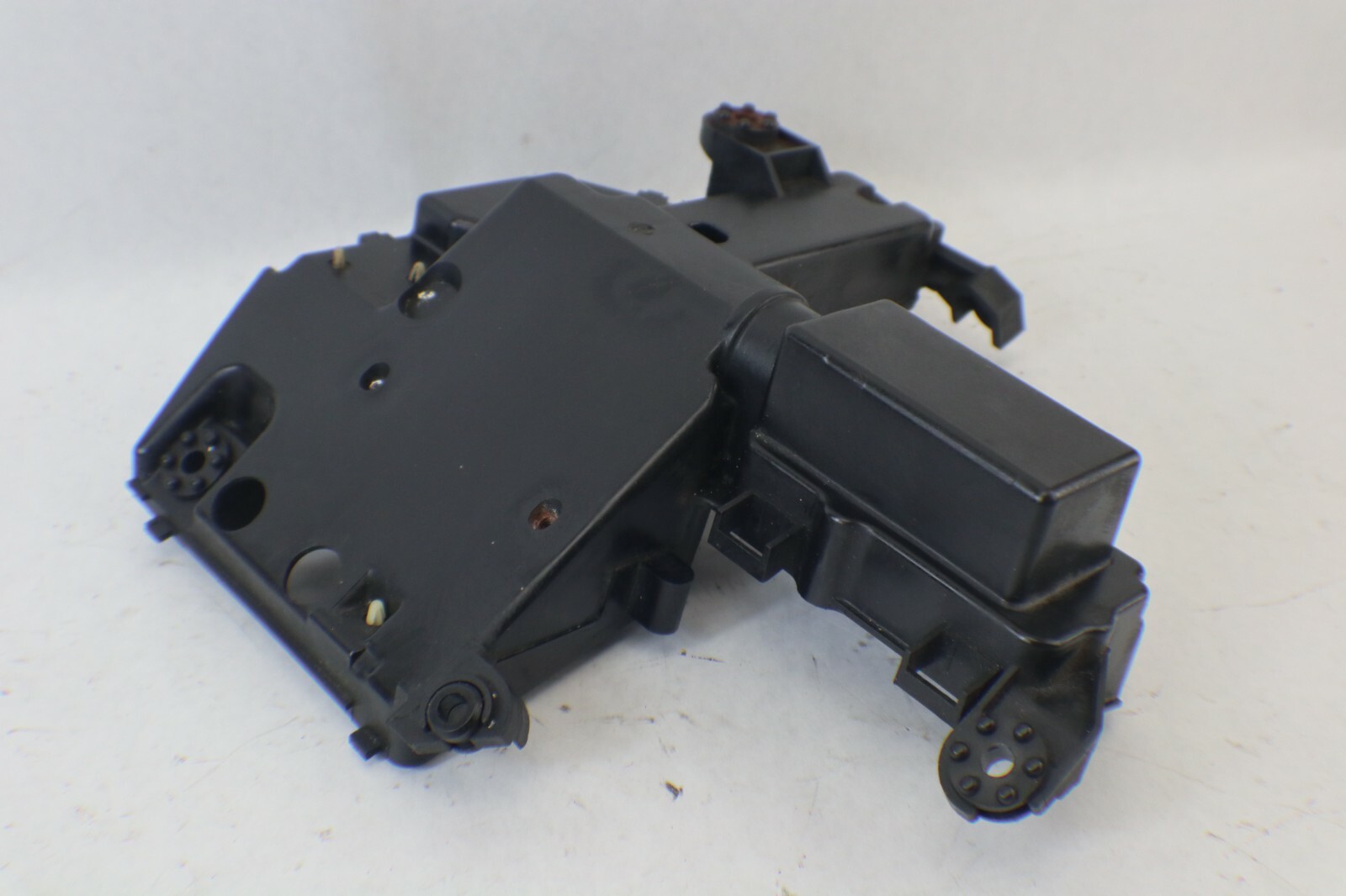 ELECTRICAL BRACKET YAMAHA 225-250-300 HPDI 60V-81948-00-00 - Image 7