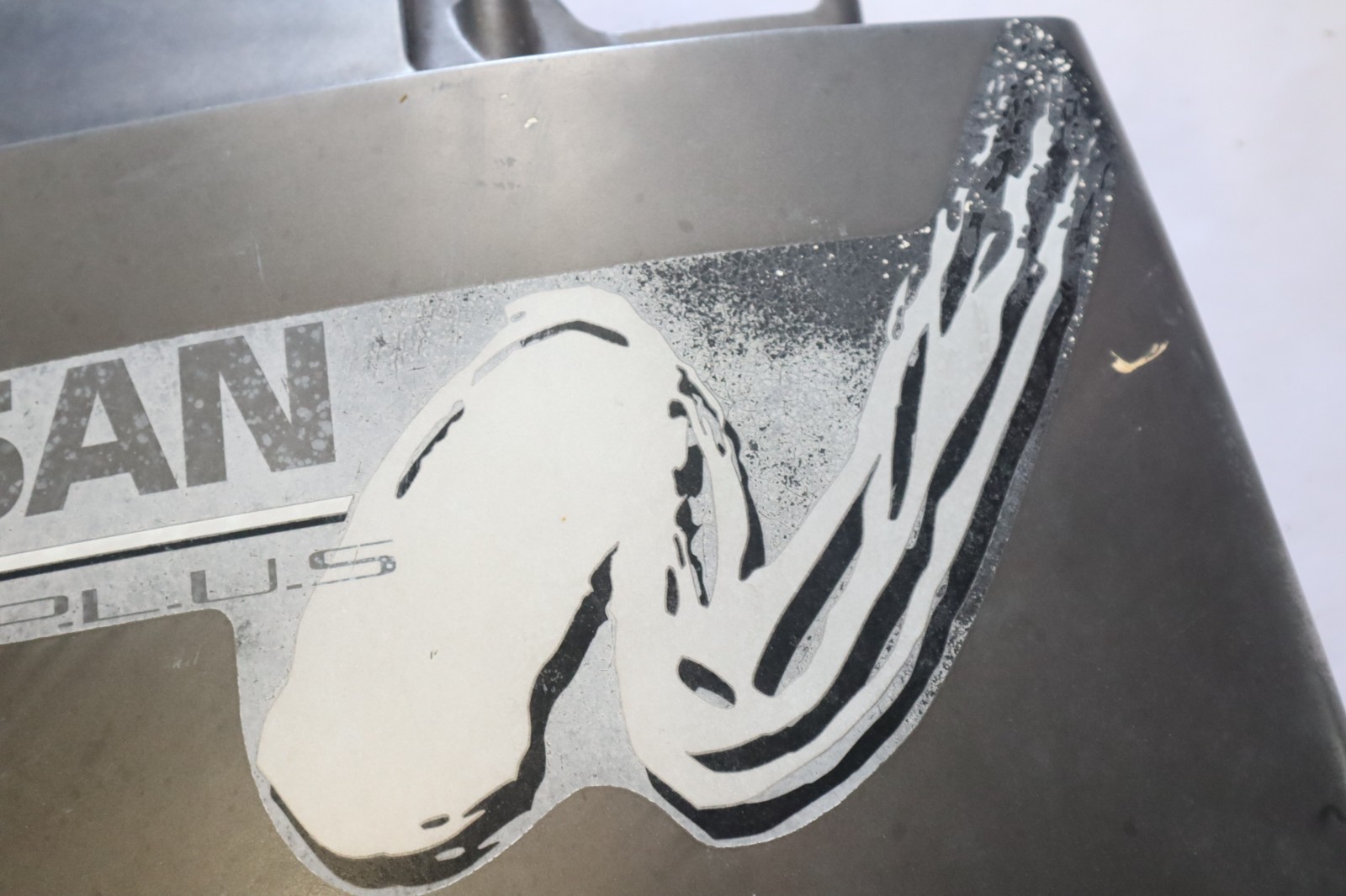 140 115 hp Tohatsu Nissan Engine Cover 3C7S675102 top cowl, two stroke - Image 11